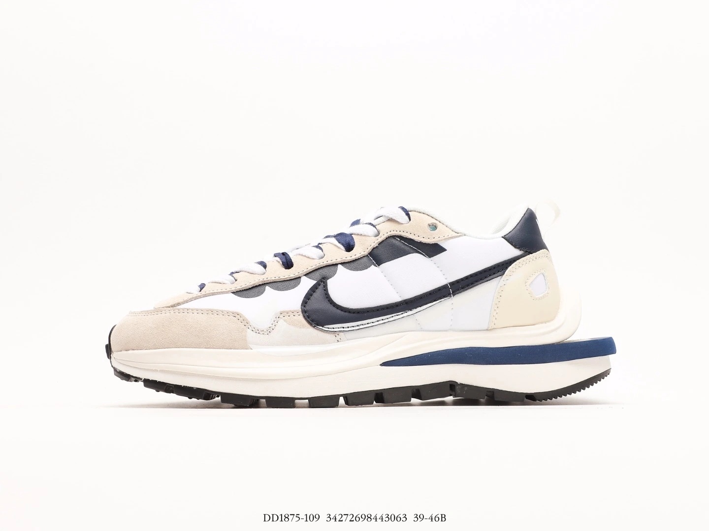 Nike Sacai Vaporwaffle Sneakers White Navy Suede DD1875-109