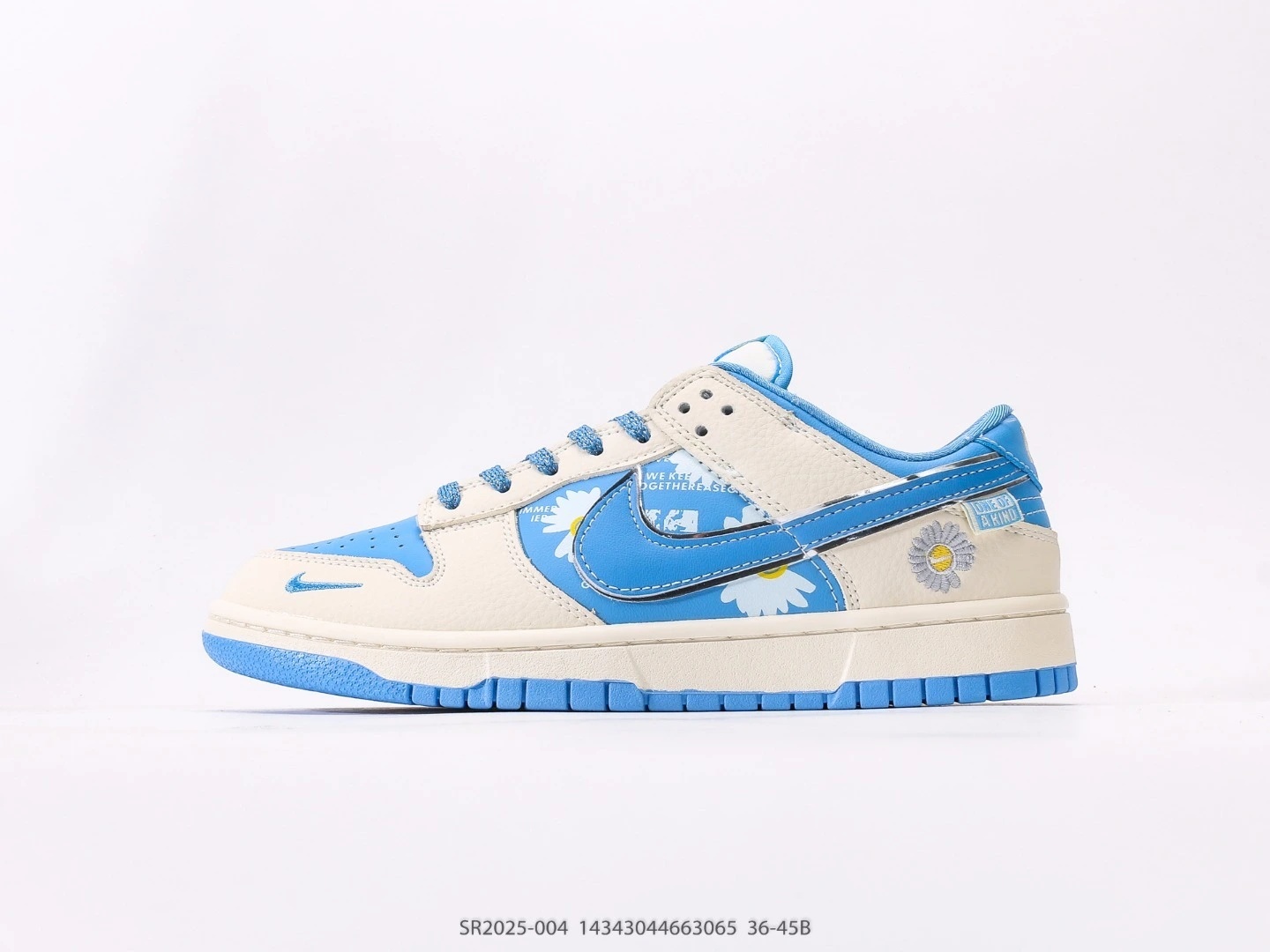 Nike Dunk Low Sneakers White Blue Daisy RS2025-004