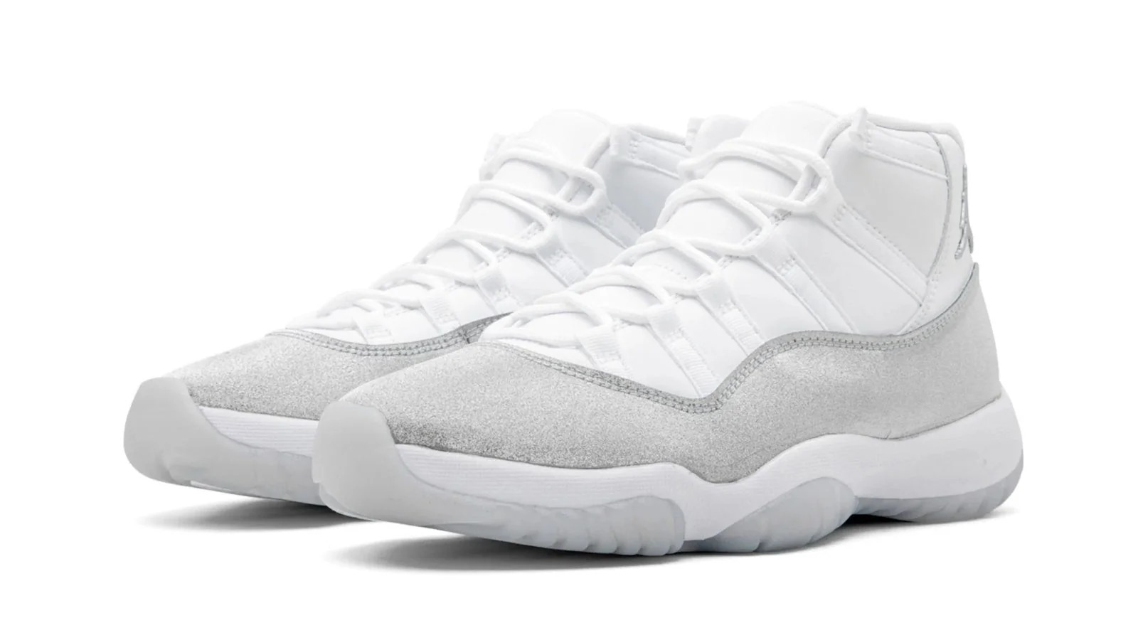 AIR JORDAN 11 RETRO WMNS _METALLIC SILVER_