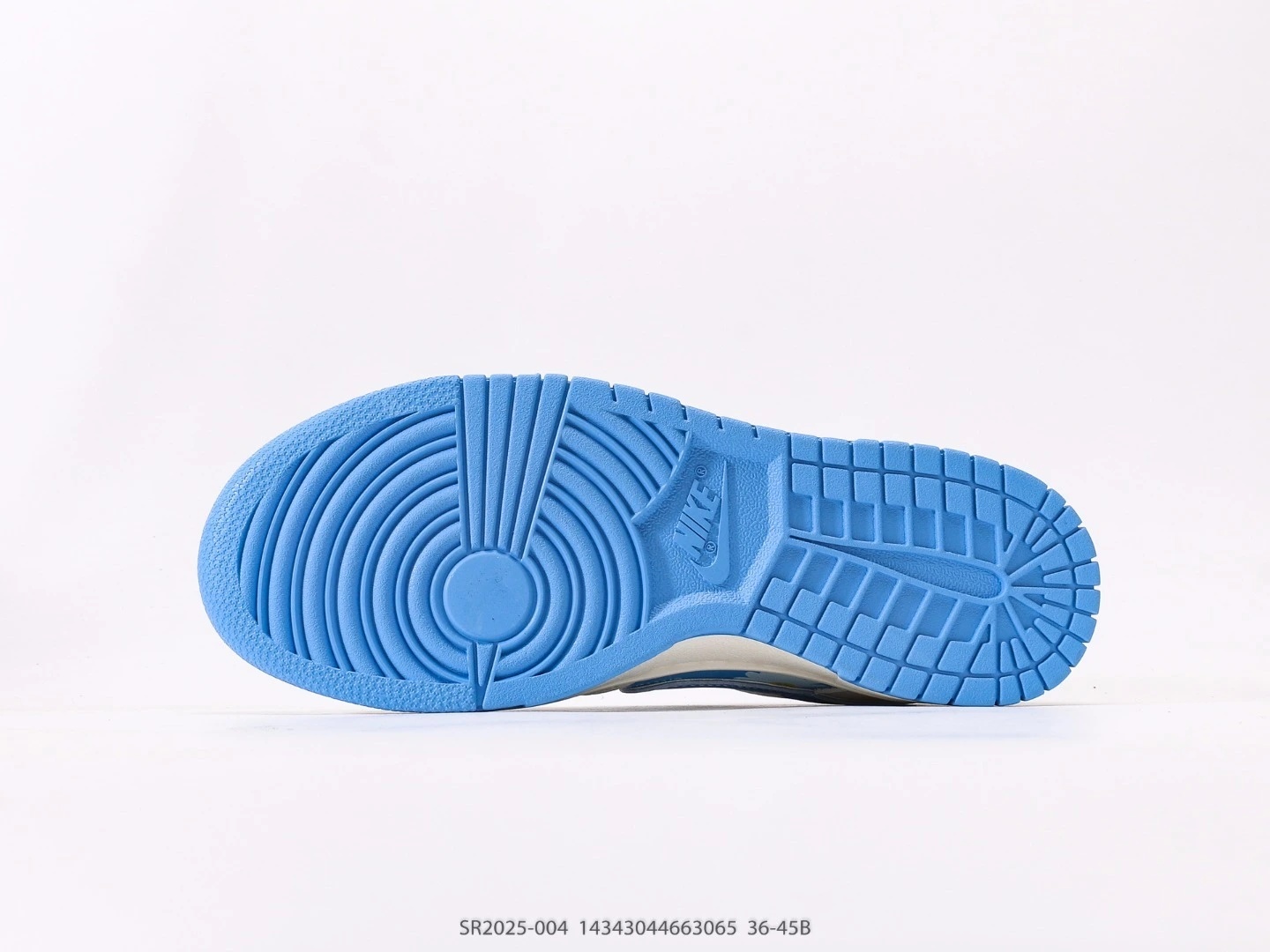 Nike Dunk Low Sneakers White Blue Daisy RS2025-004
