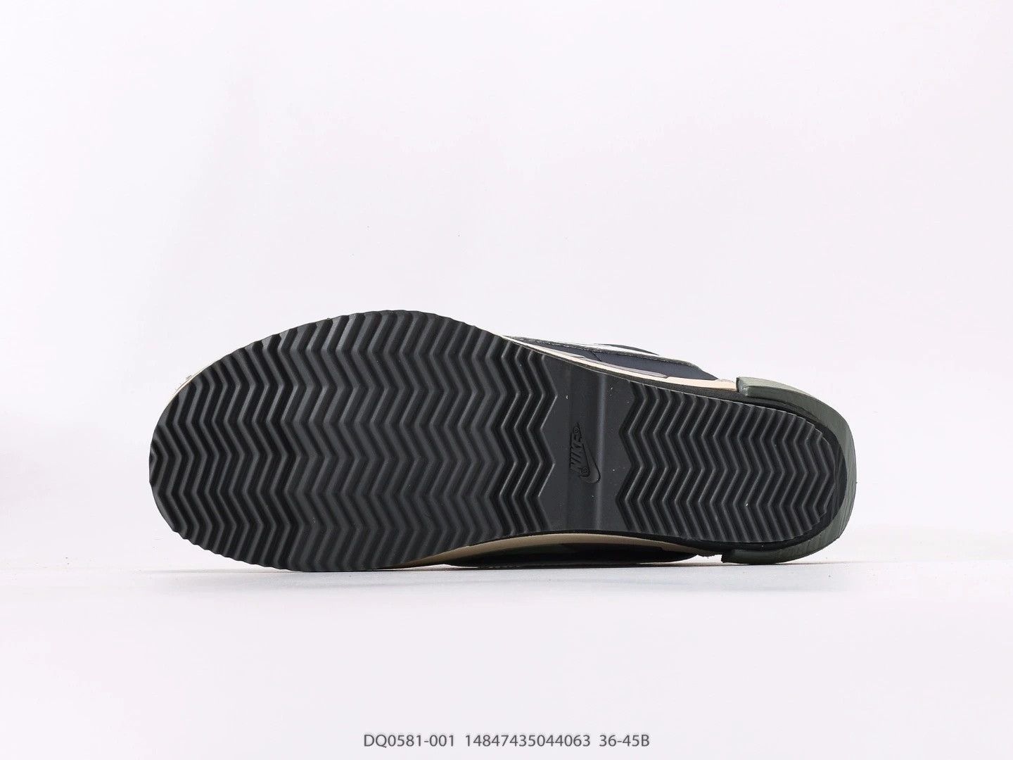Nike Cortez Dark Grey White Suede Casual Sneakers DQ0581