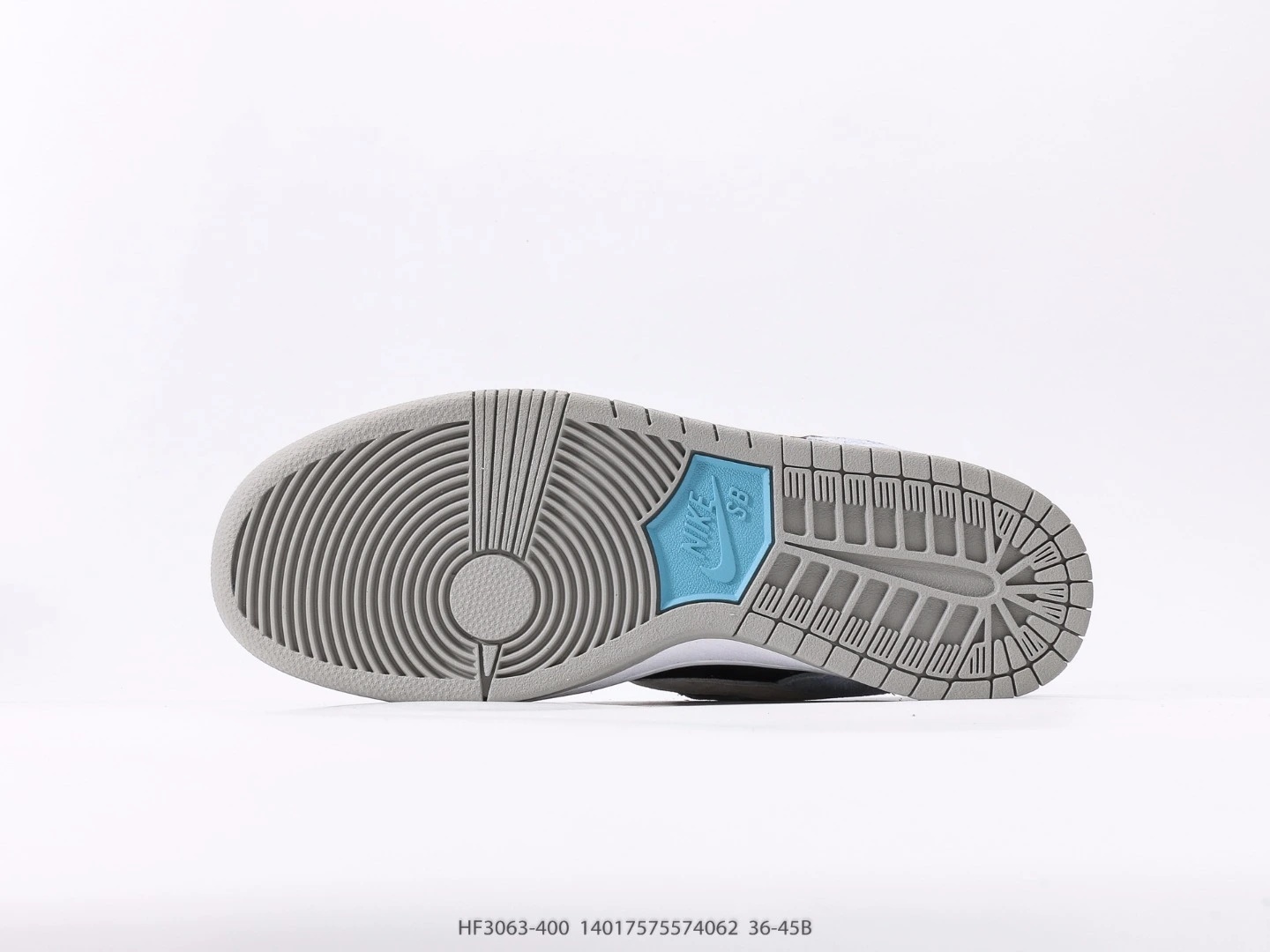 Nike SB Dunk Low Light Blue Suede Sneakers HF3063-400