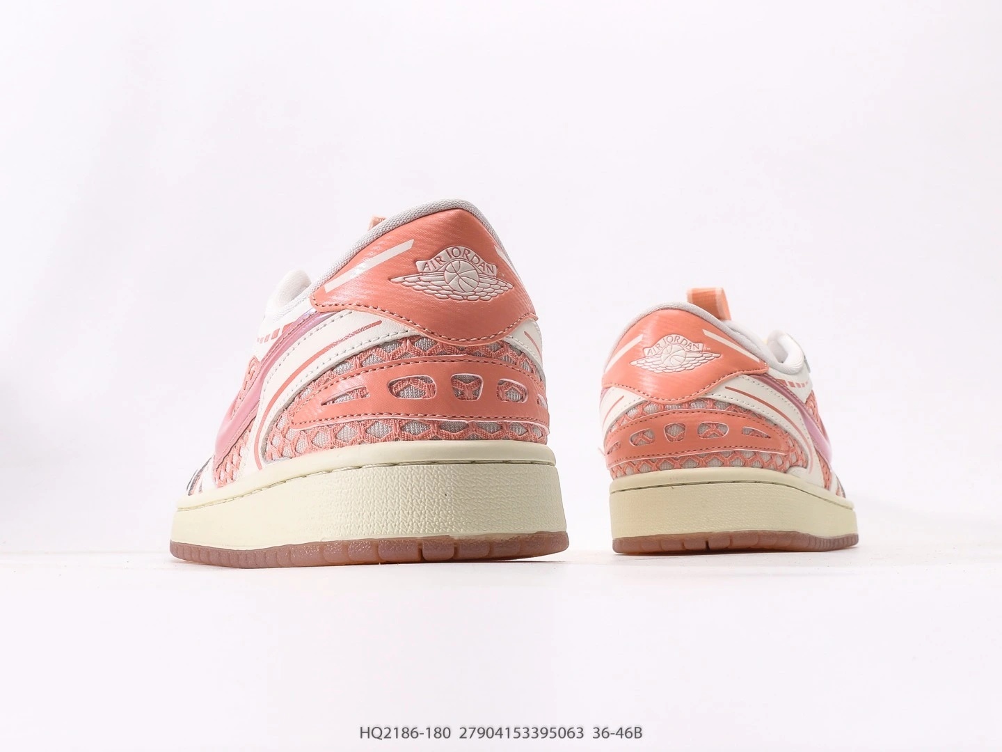 Nike Low Top Sneakers White Pink Mesh Swoosh HQ2186-180