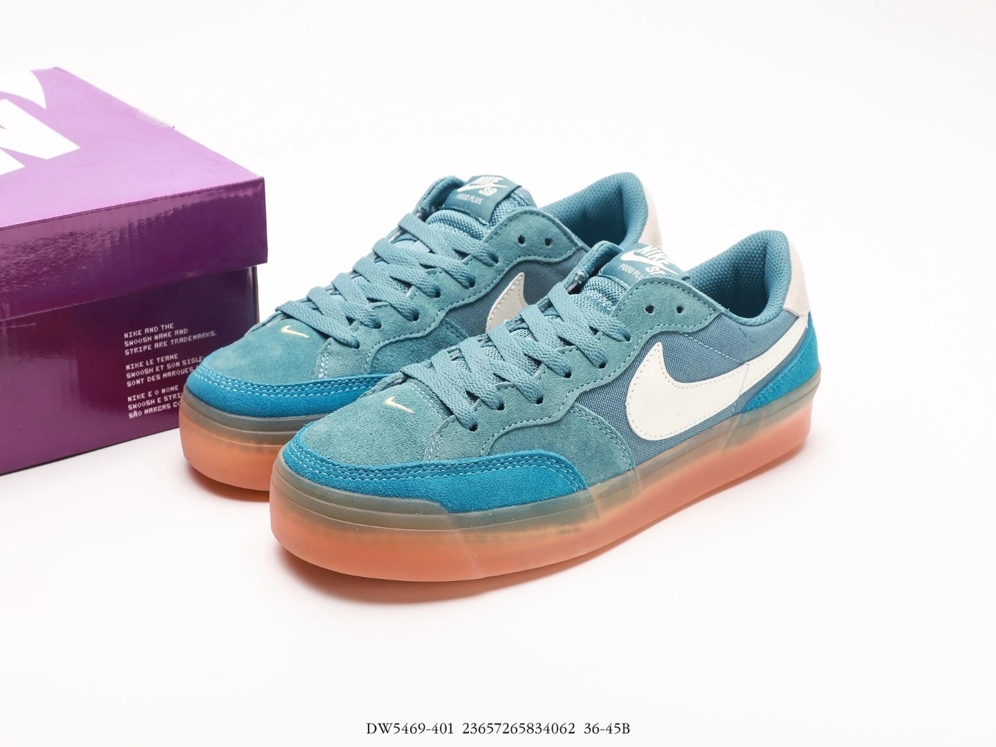 Nike SB Suede Skate Shoes Teal White Gum Sole D7569-401