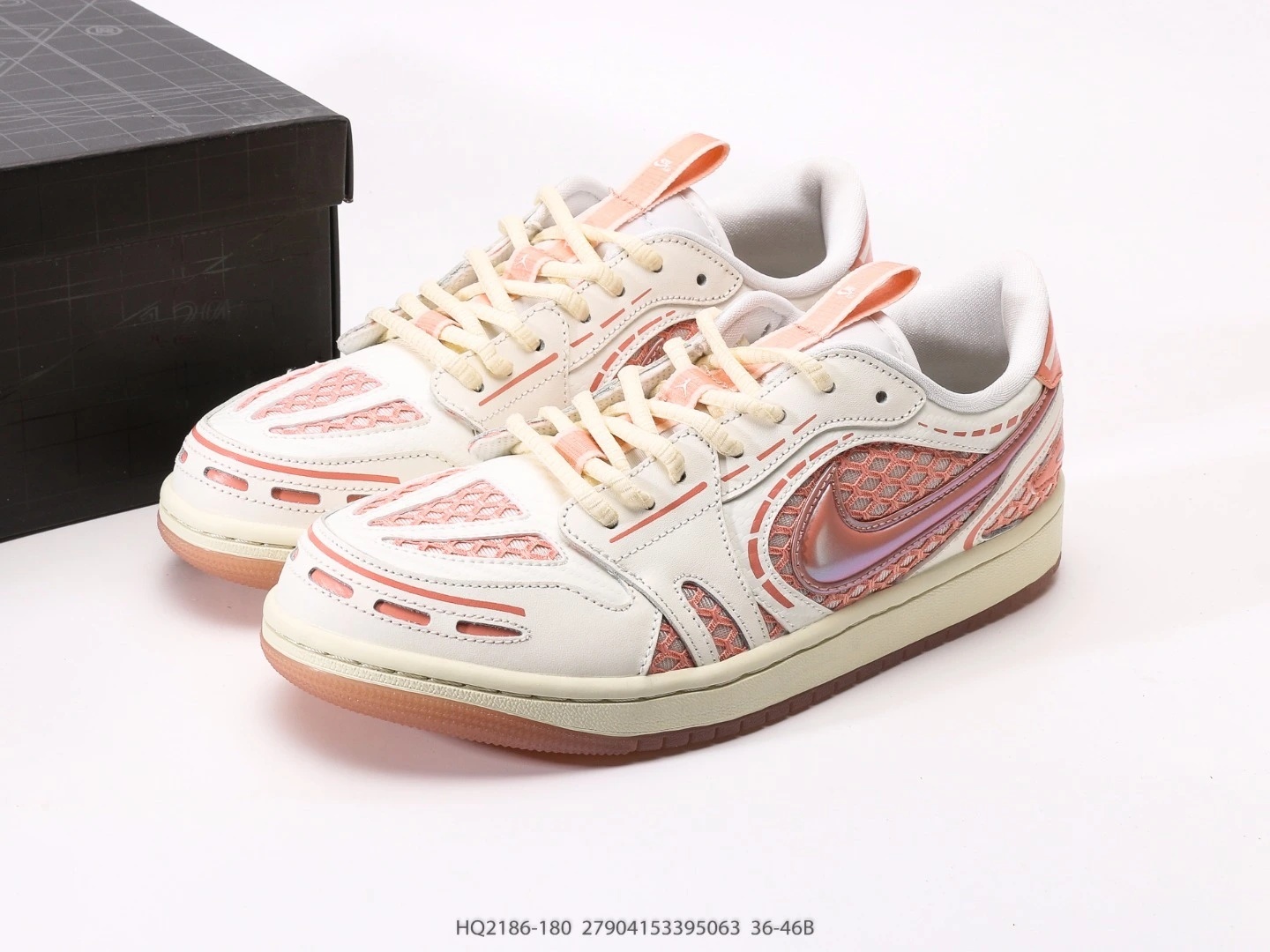Nike Low Top Sneakers White Pink Mesh Swoosh HQ2186-180
