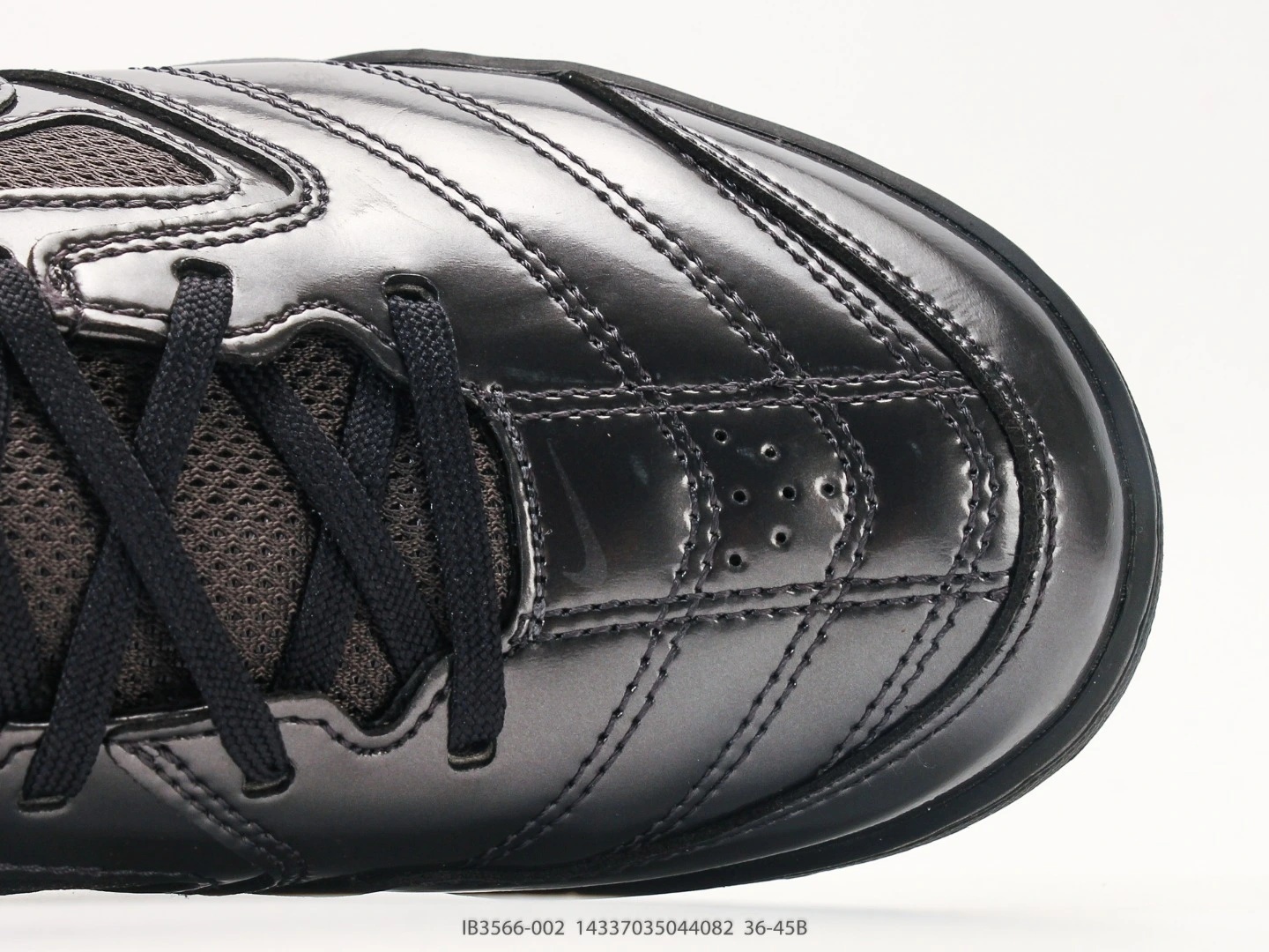 Nike Indoor Soccer Shoes Black Metallic Synthetic Leather IB3566-002