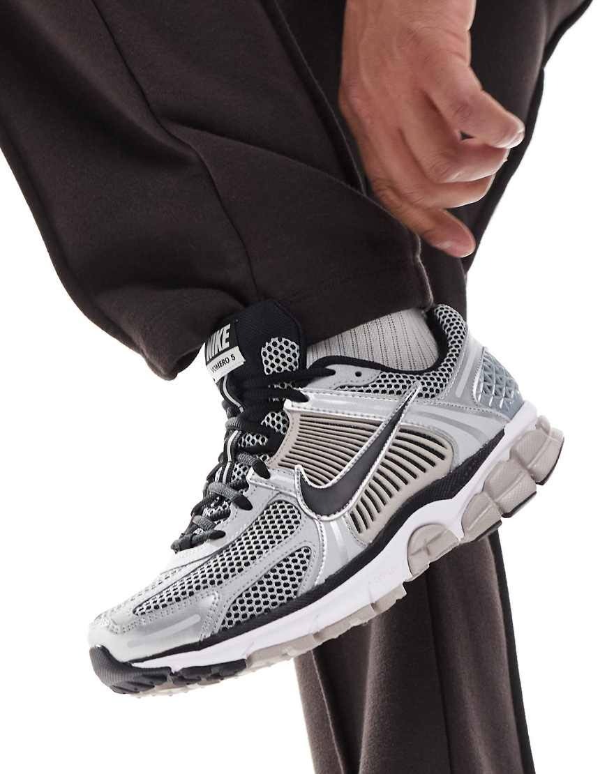 Nike - Zoom Vomero 5 Premium Sneakers - Men - Rubber_Leather - MW 10 US - Silver