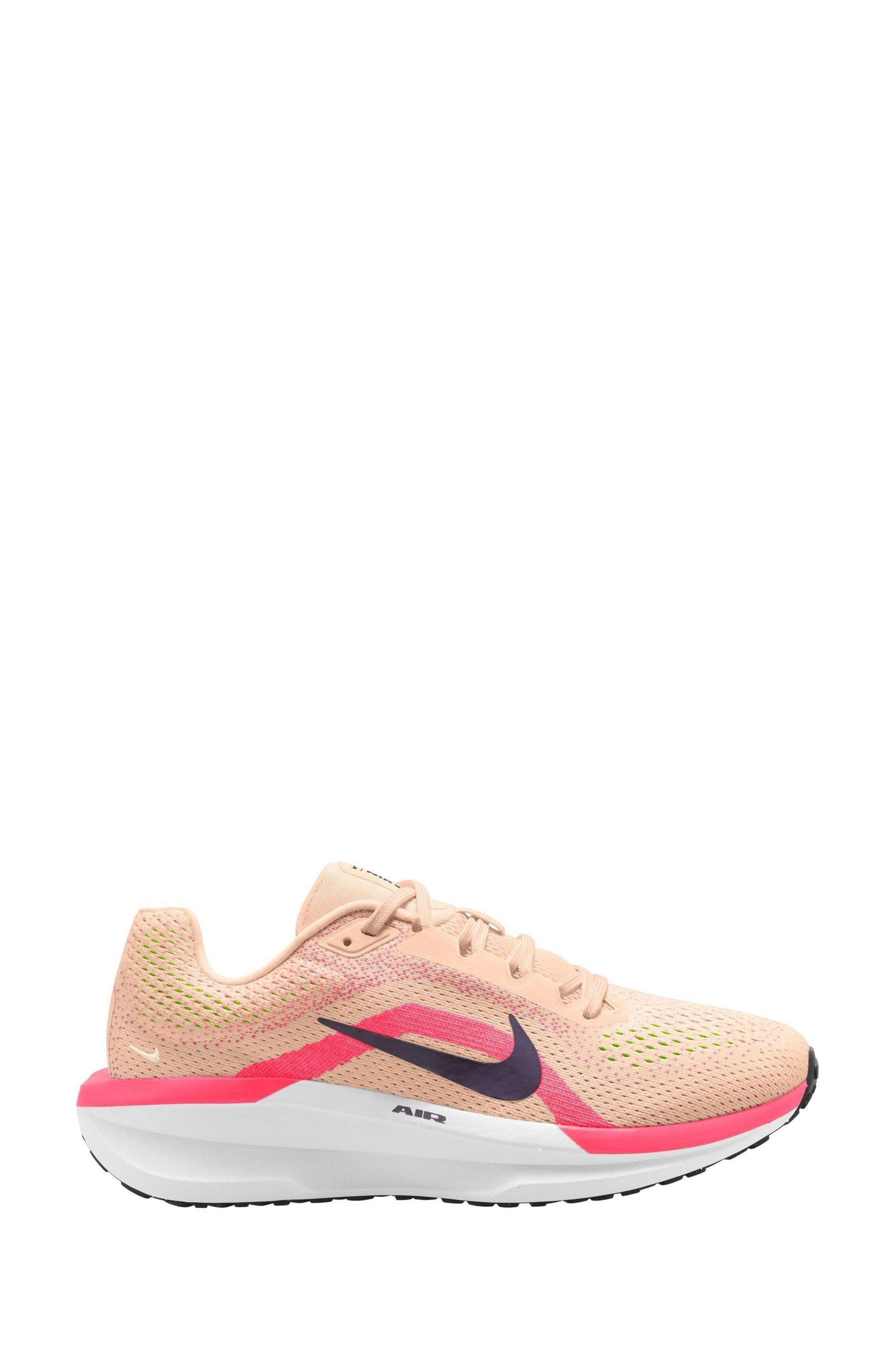 Nike Women's Winflo 11 Running Shoes