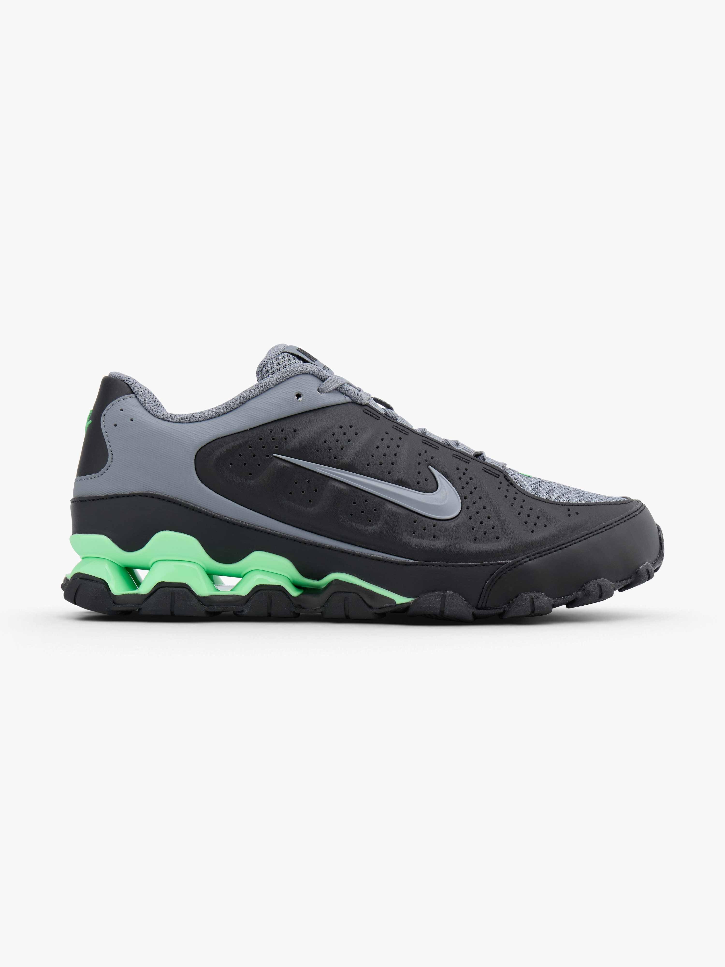 Nike Men's Reax 8 TR Shoes