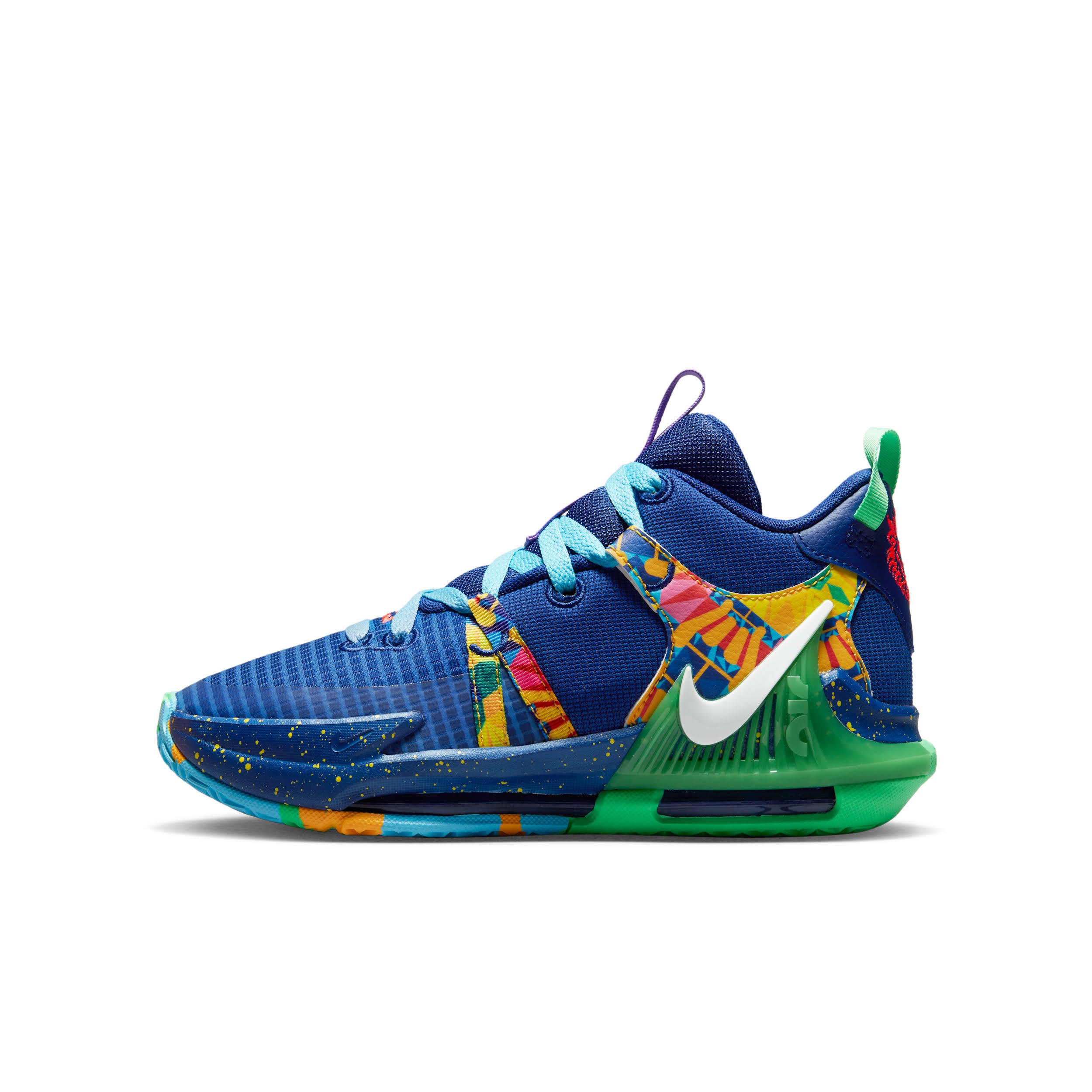 Nike Kids' LeBron Witness 7 Basketball Shoes