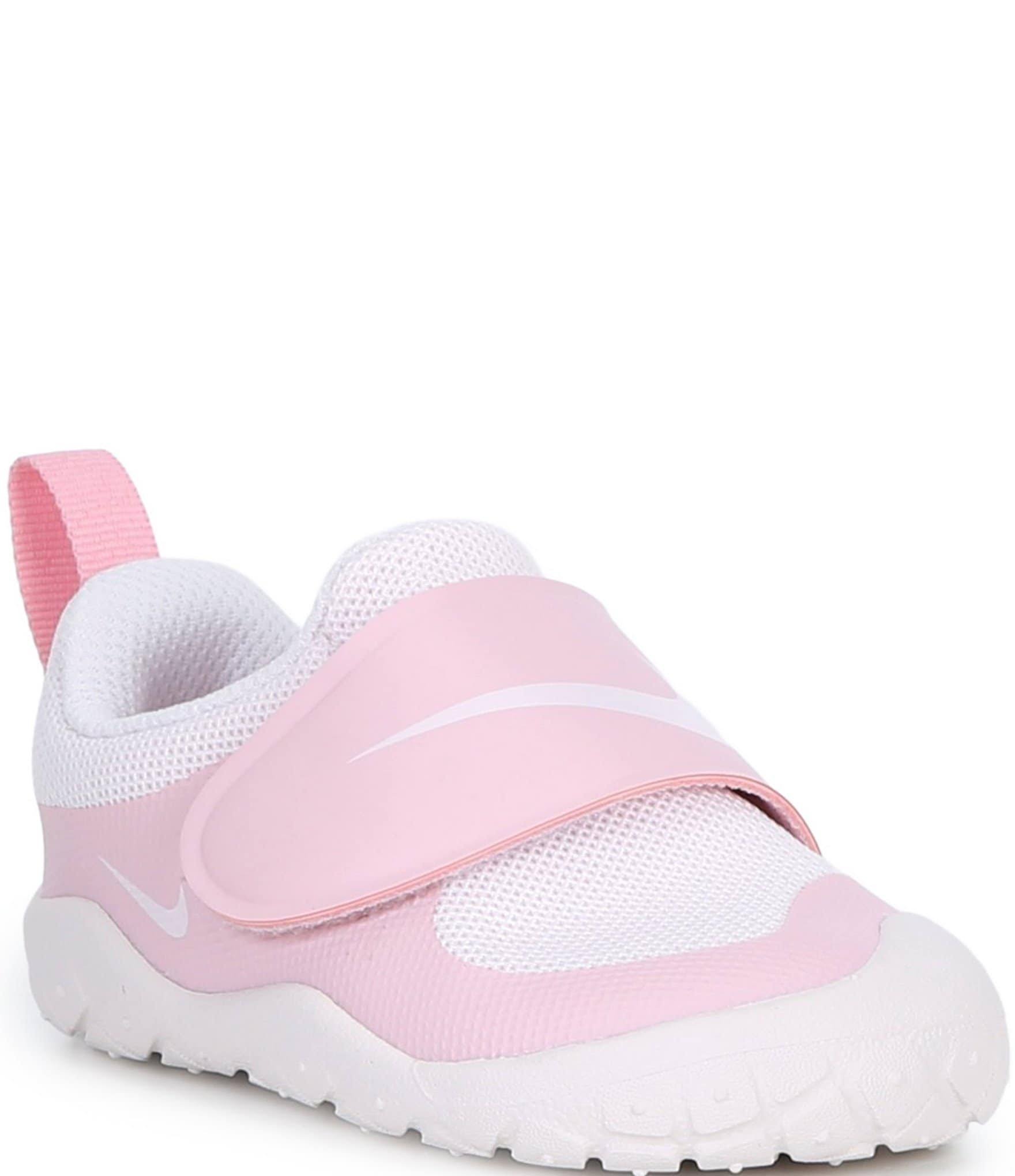 Nike Kids' Swoosh 1 Essential