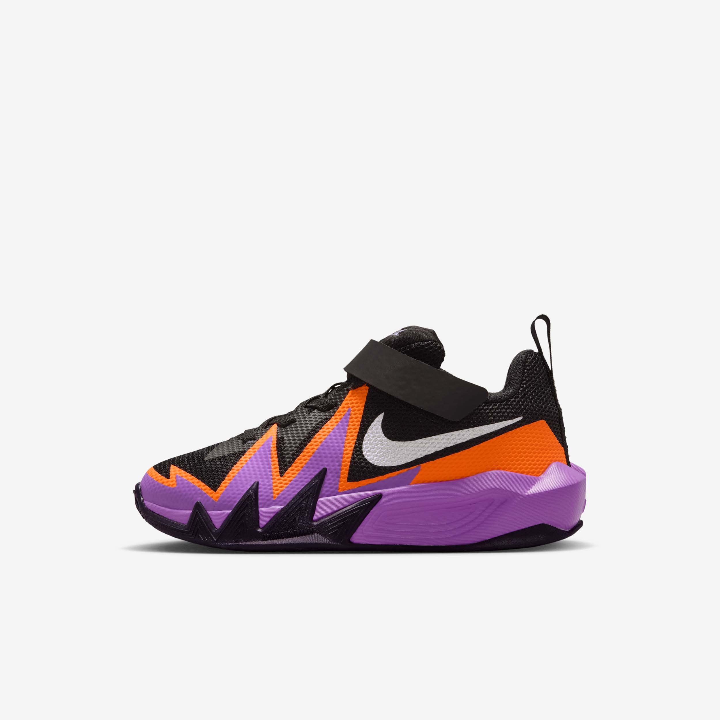 Nike Kids' S.T. Dynamite Big Basketball Shoes