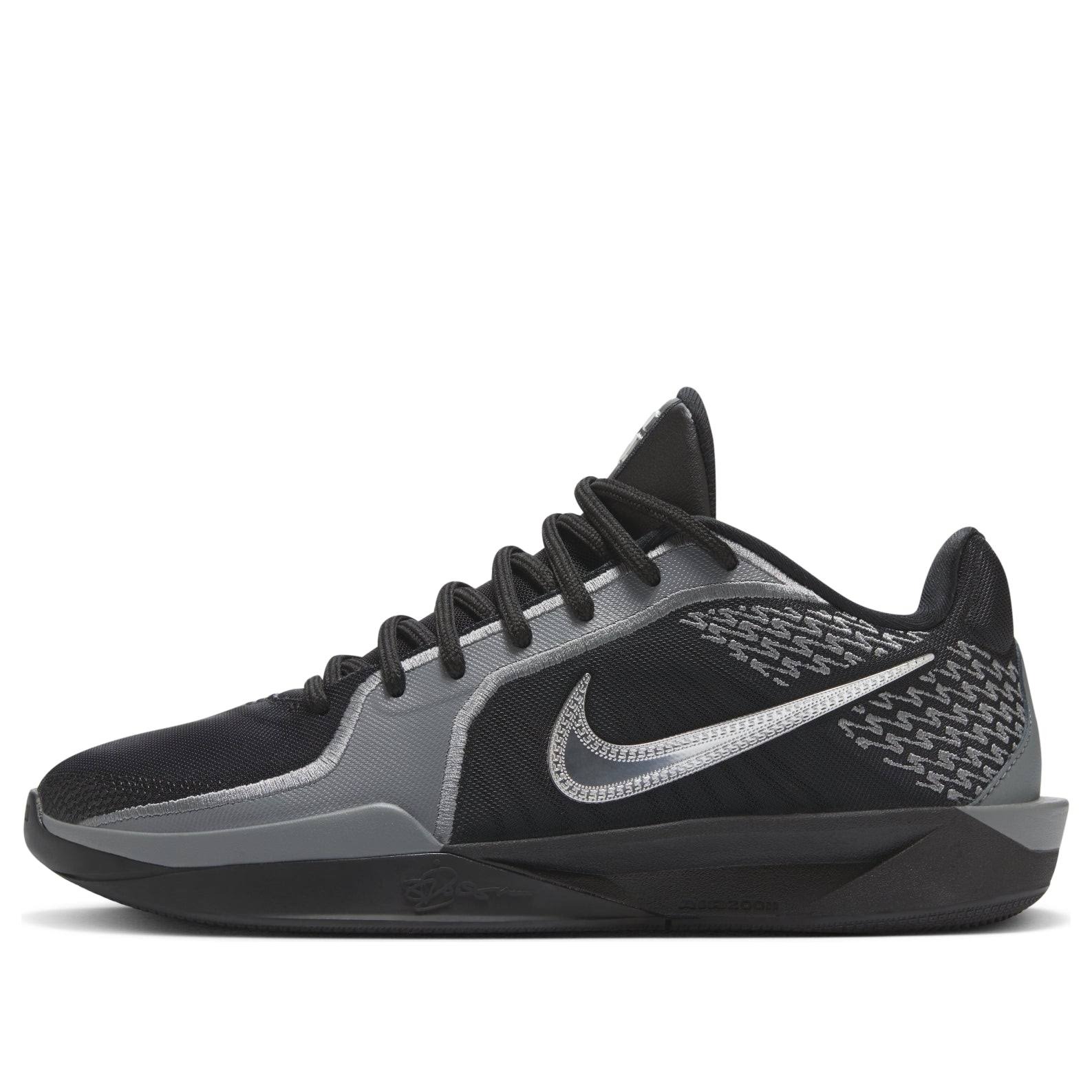 Nike Women's Sabrina 2