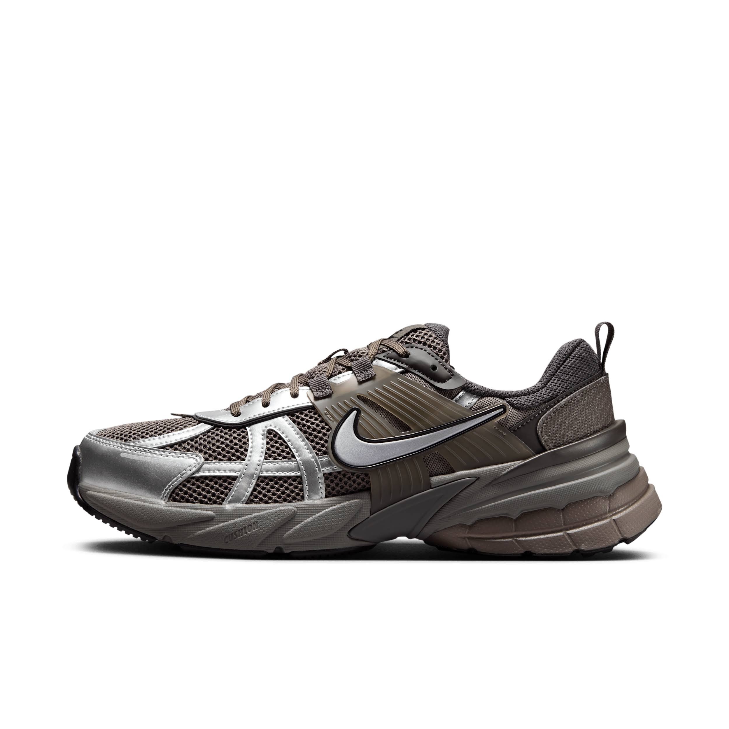 Nike Men's V2K Run