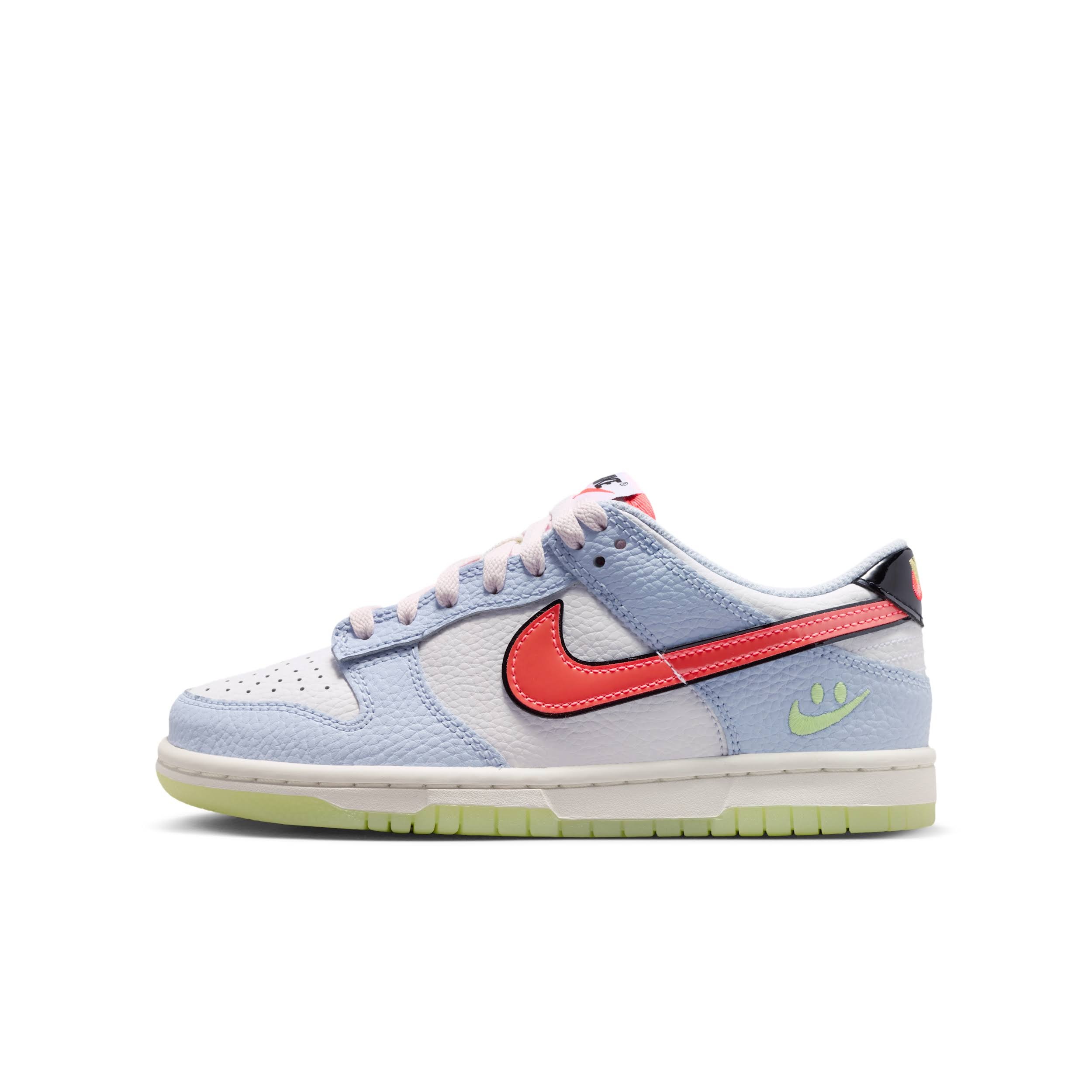 Nike Dunk Low Boys' Big Shoes in White