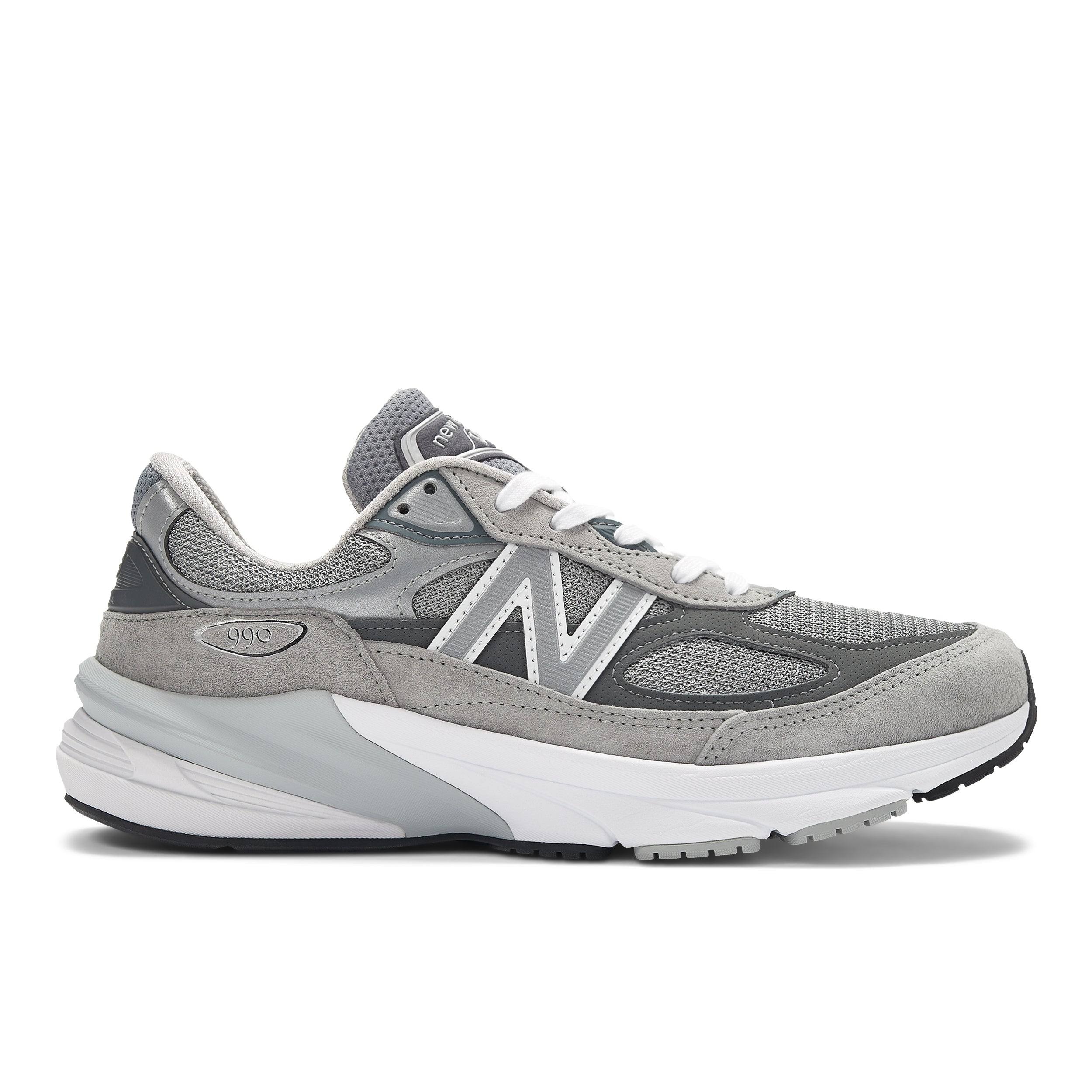 New Balance Women's 990v6