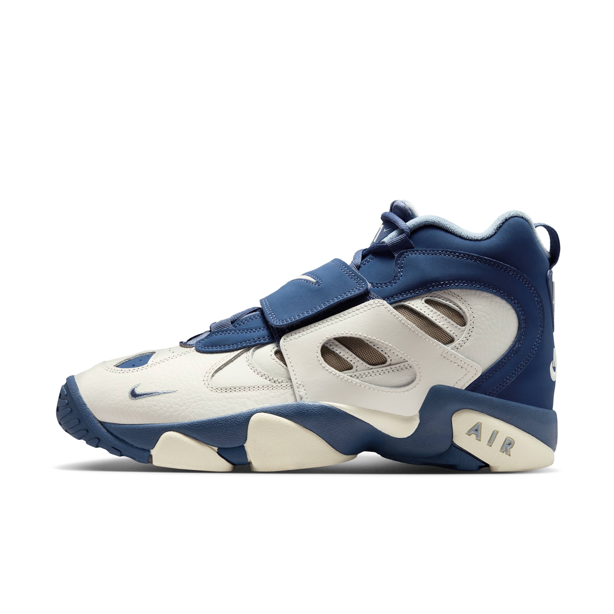 Nike Men's Air Diamond Turf II