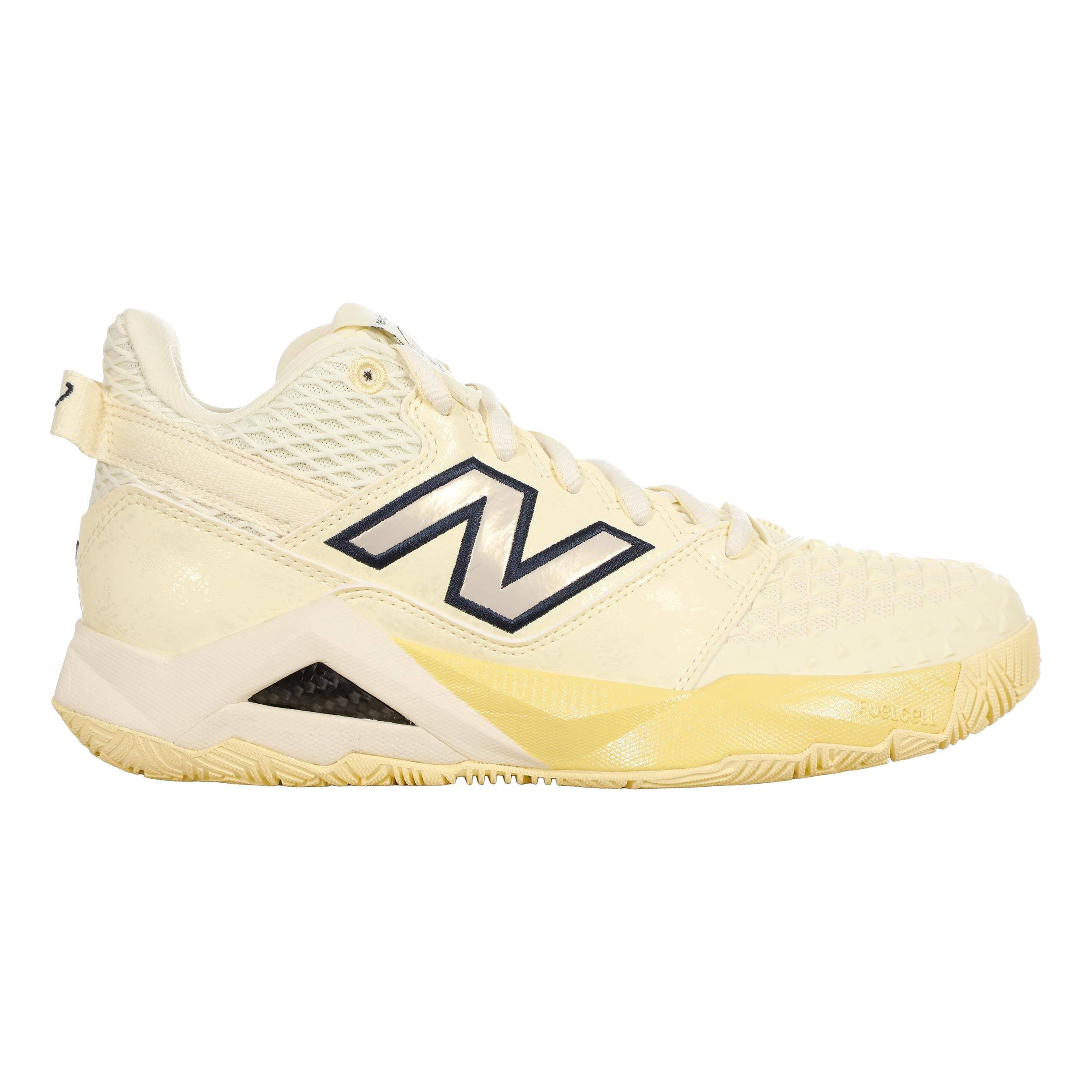 New Balance Women's Coco CG2 Shoes