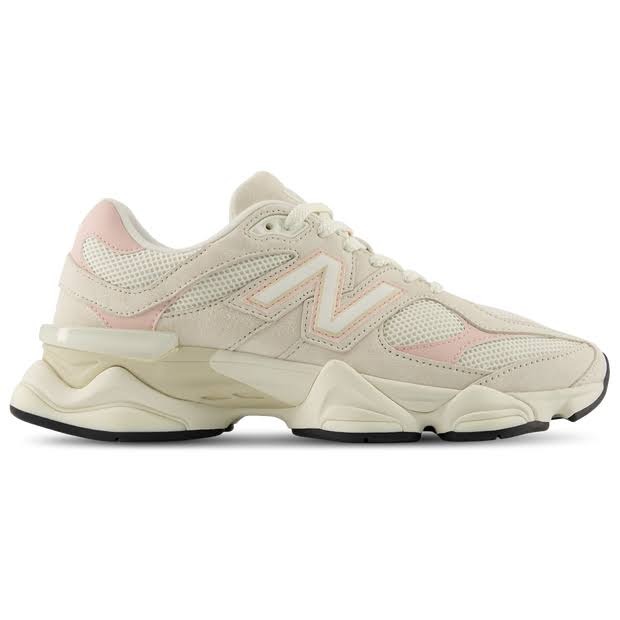 New Balance Womens 9060 Running Shoes