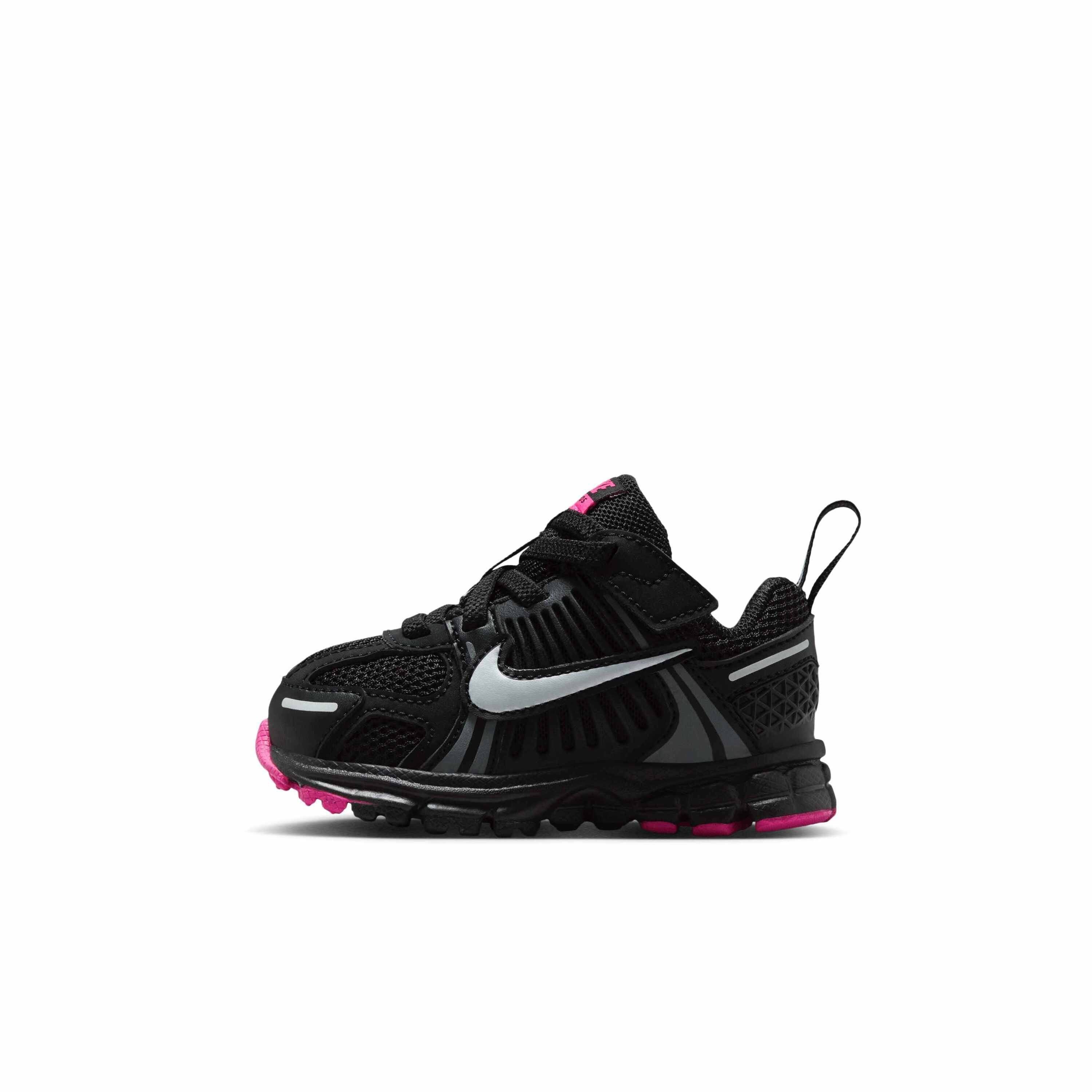 Nike Kids' Vomero 5