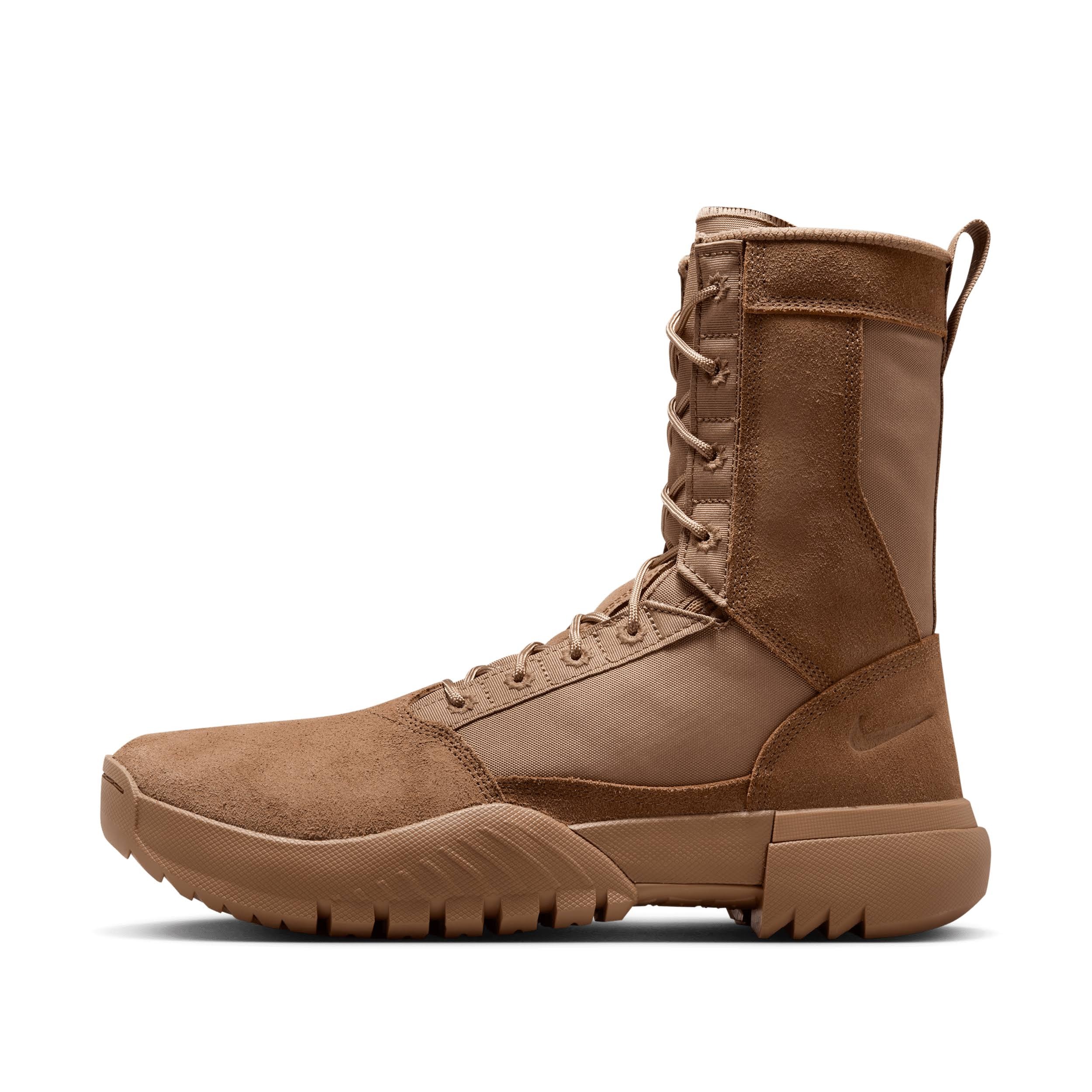 Nike Men's SFB Air Field Ukiah 8_ Leather Military Boots