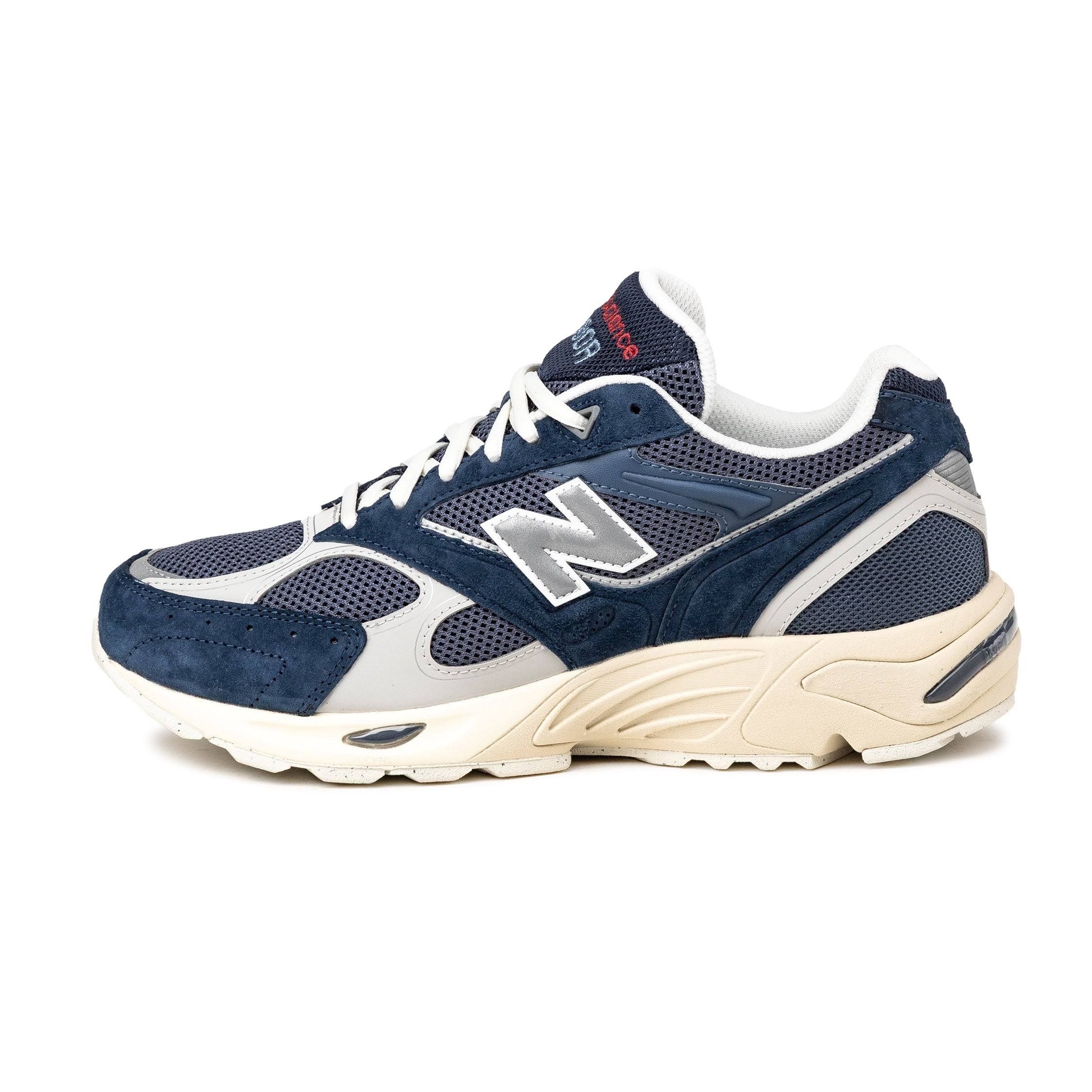 New Balance 880R Mens