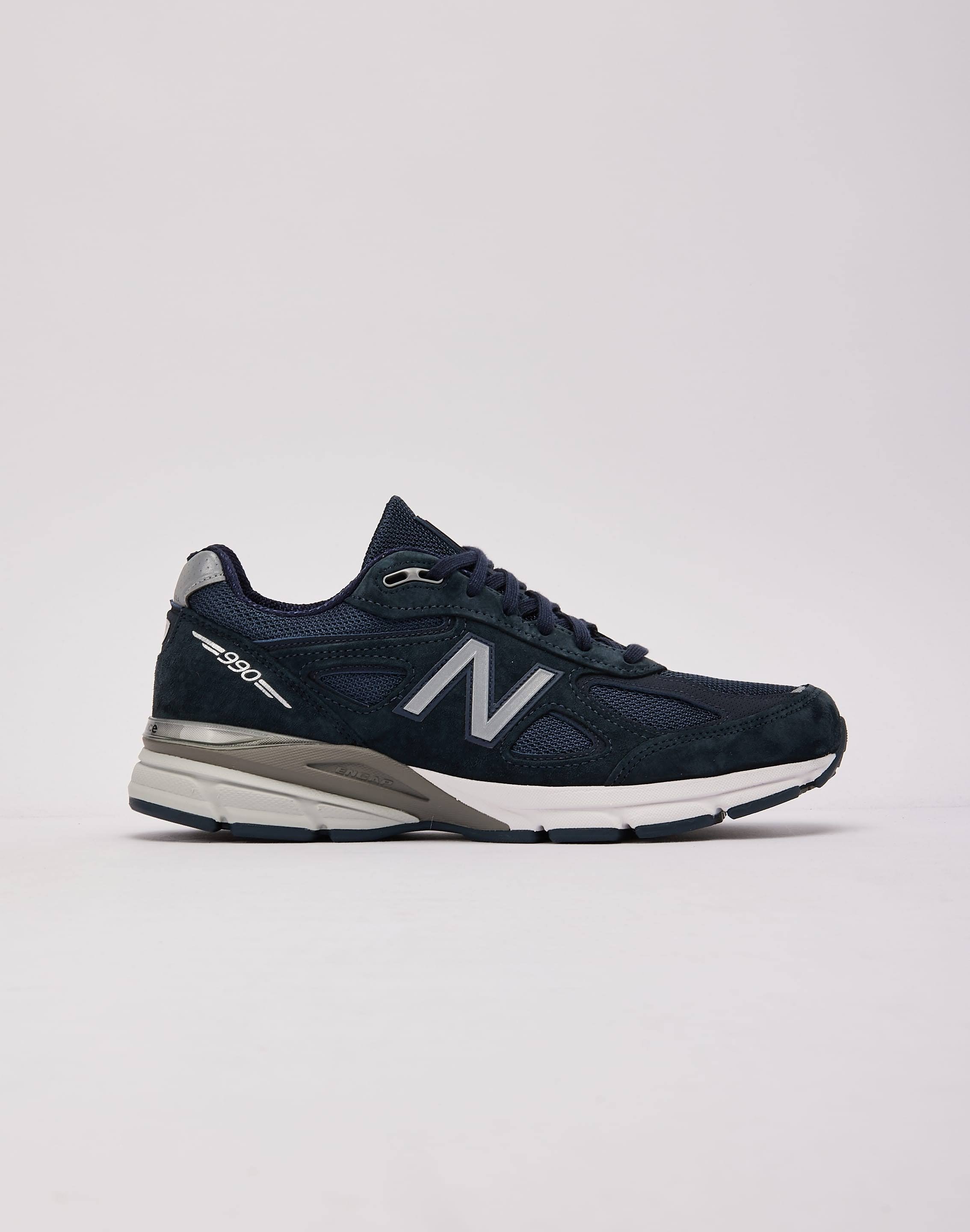 New Balance Men's 990v4