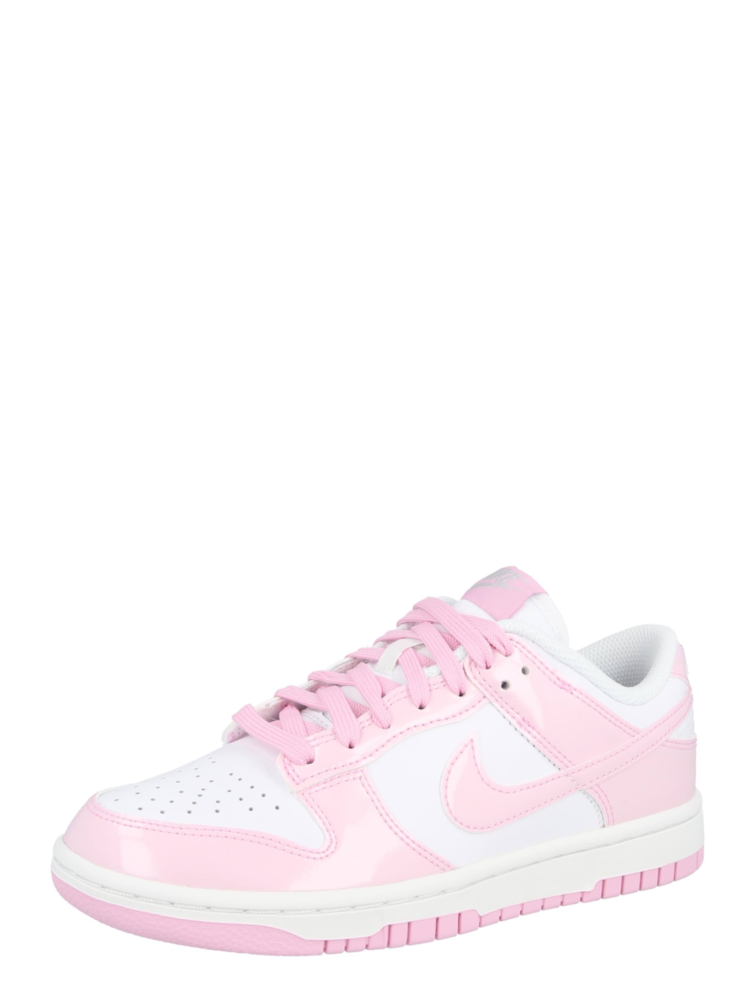 Nike Women's Dunk Low SE
