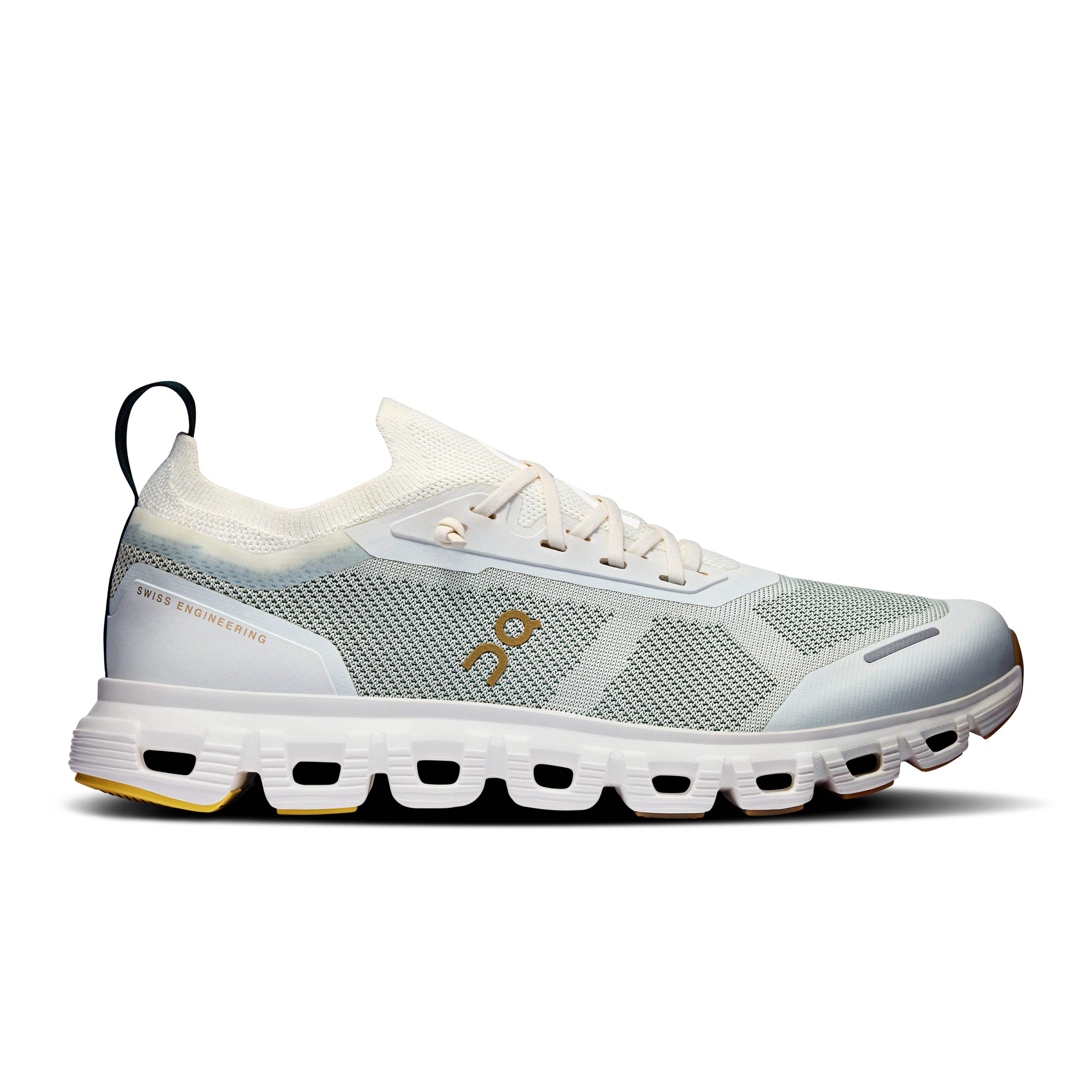 On Women's Cloud 6 Versa