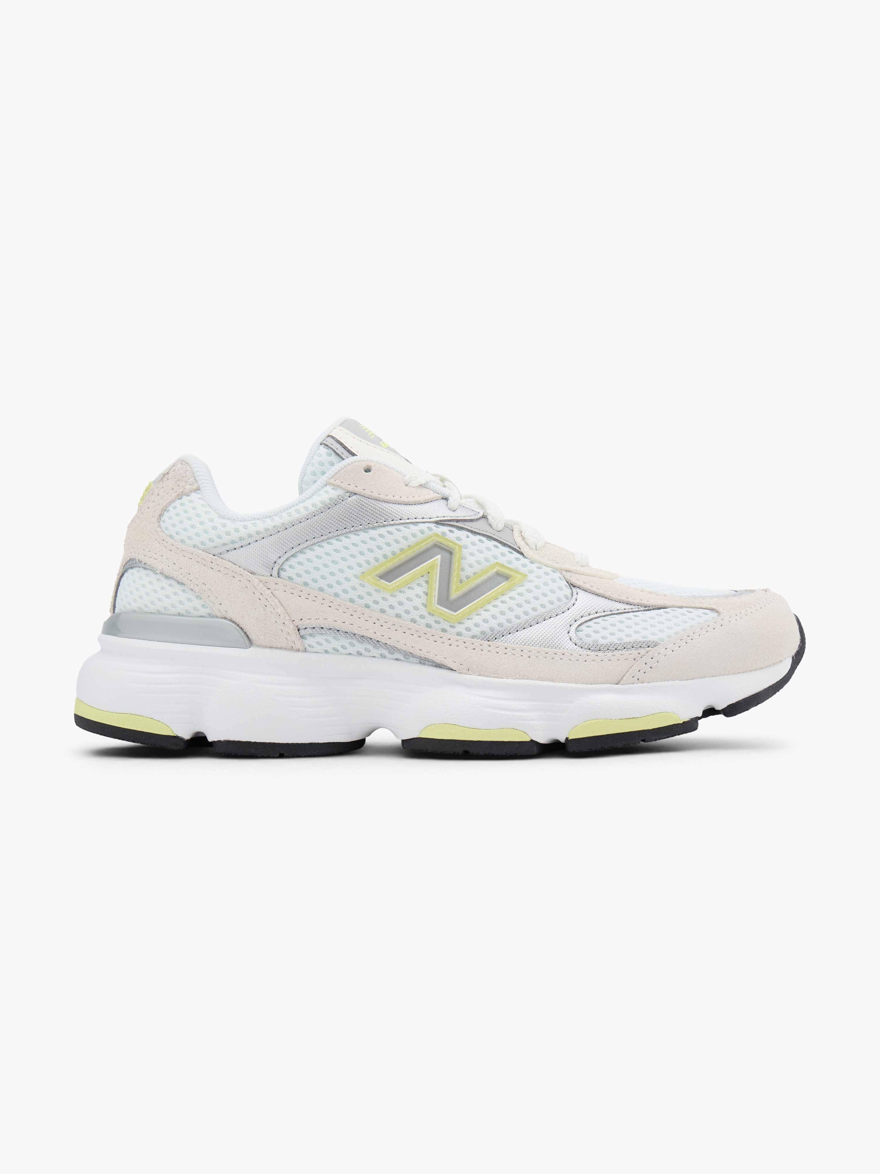 New Balance Women's 603
