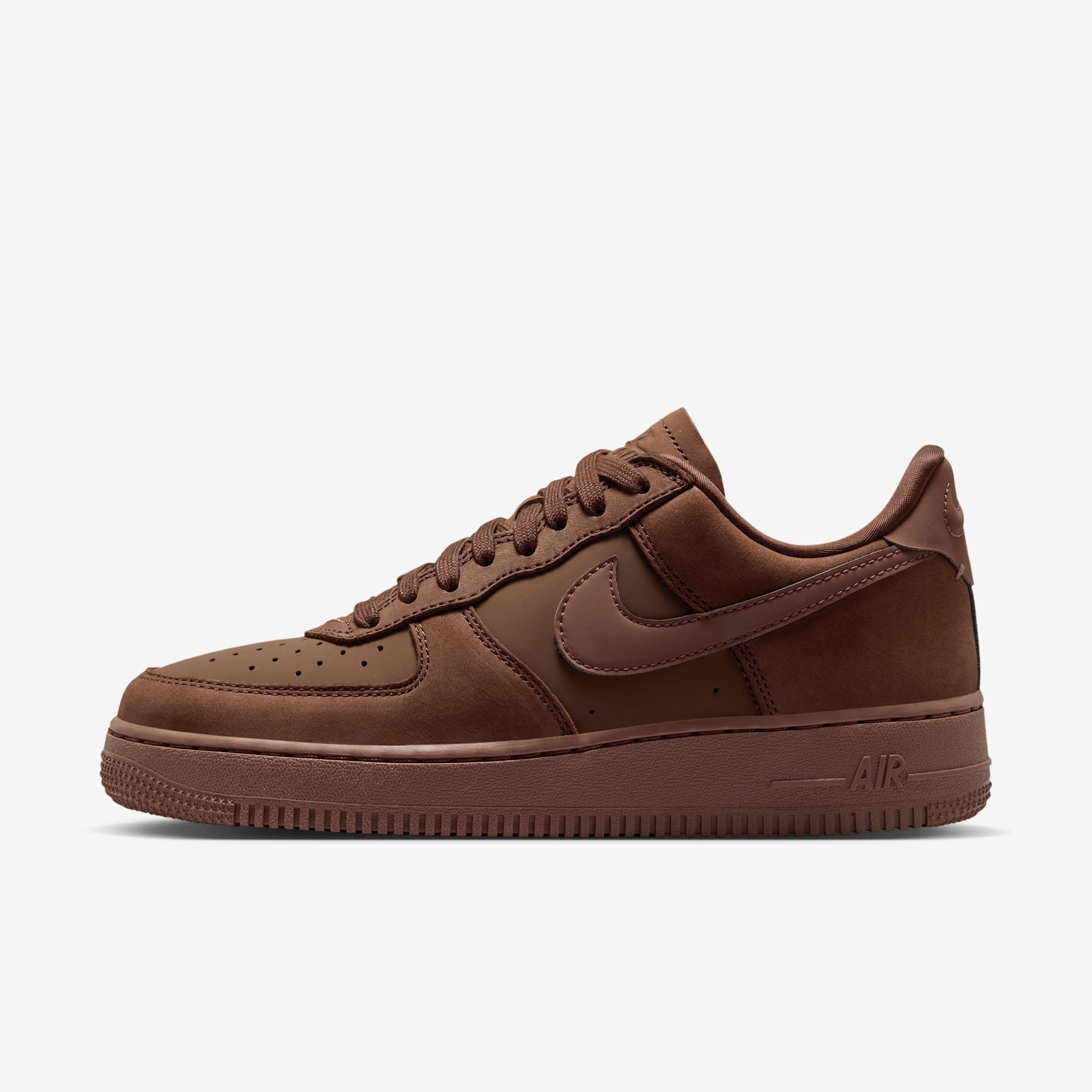 Nike Women's Air Force 1 Retro Premium