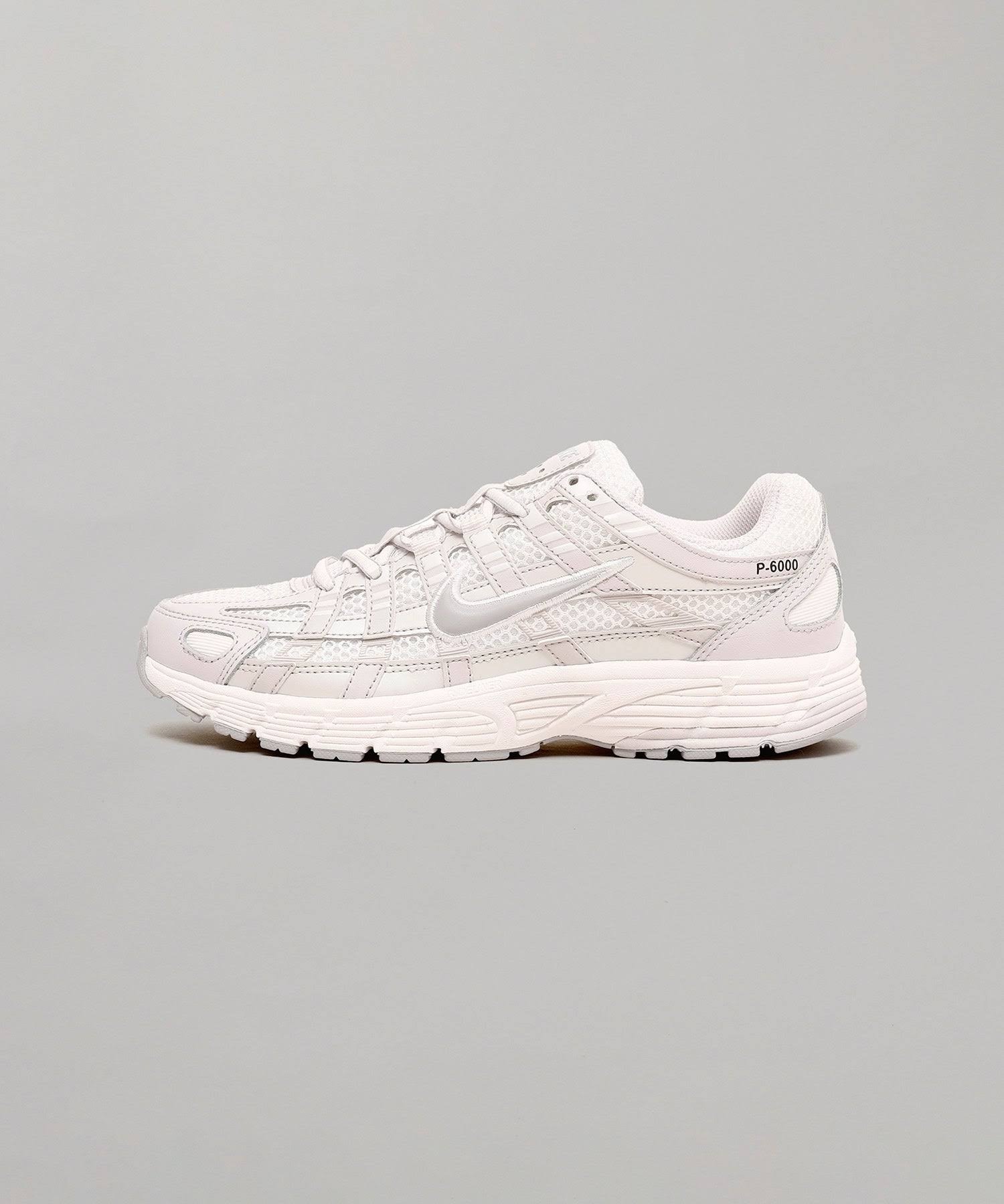 Nike Wmns P-6000 SE