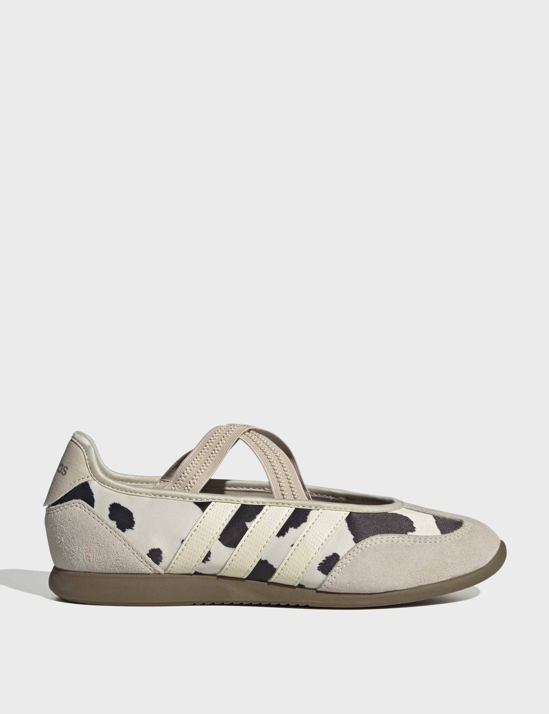 adidas Women's Barreda Mary Jane