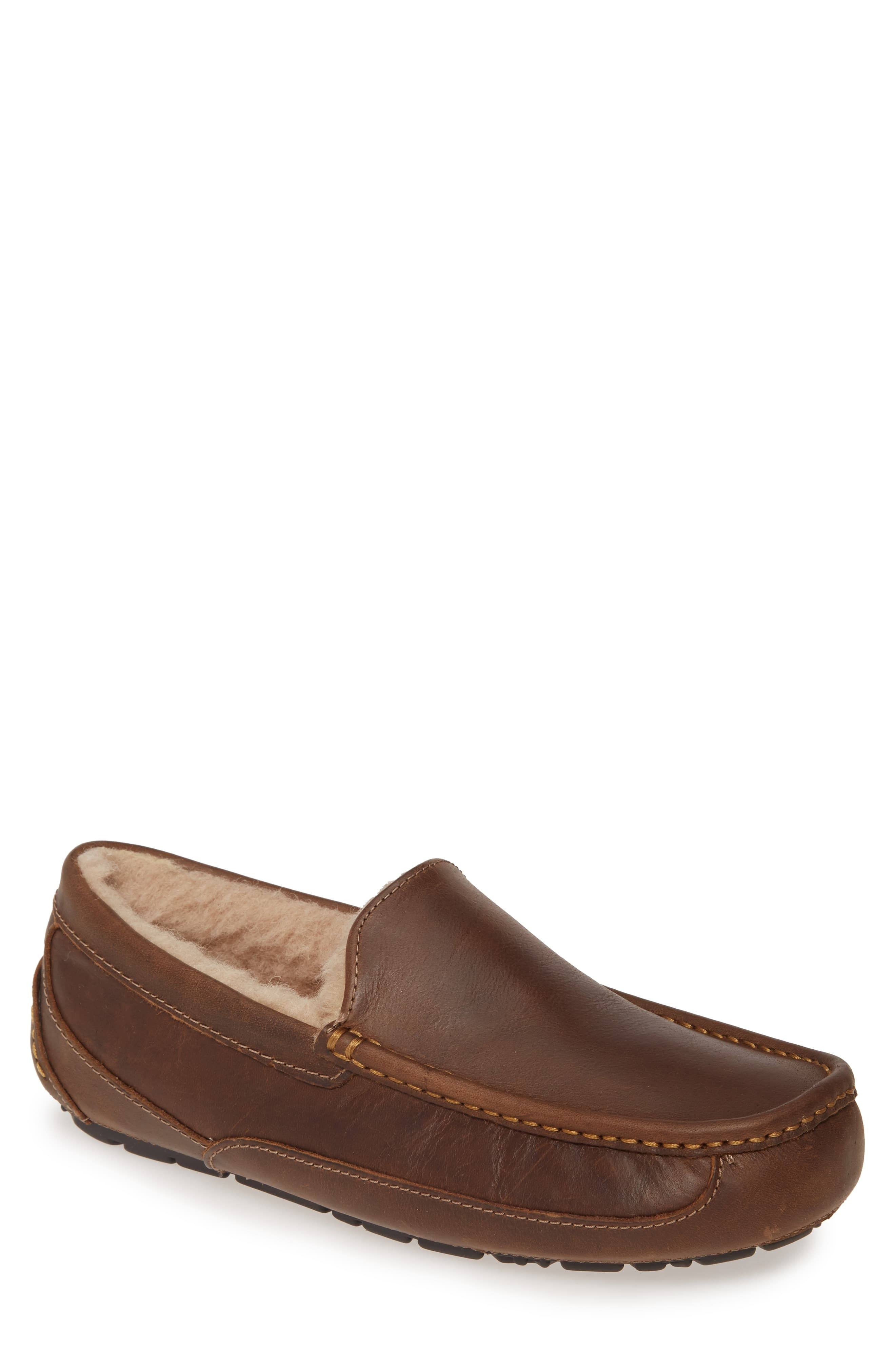 UGG Men's Ascot