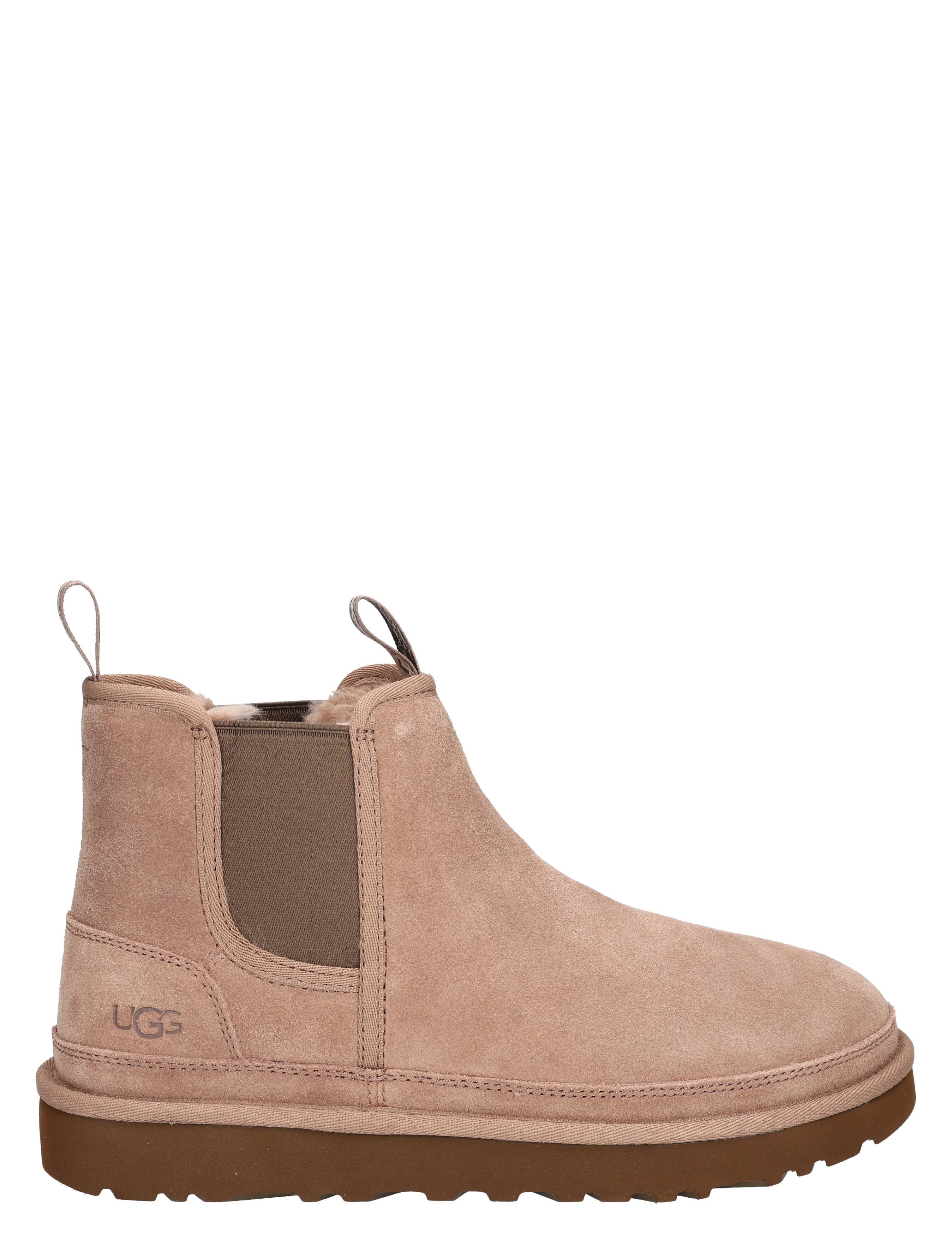 UGG Men s Neumel Chelsea