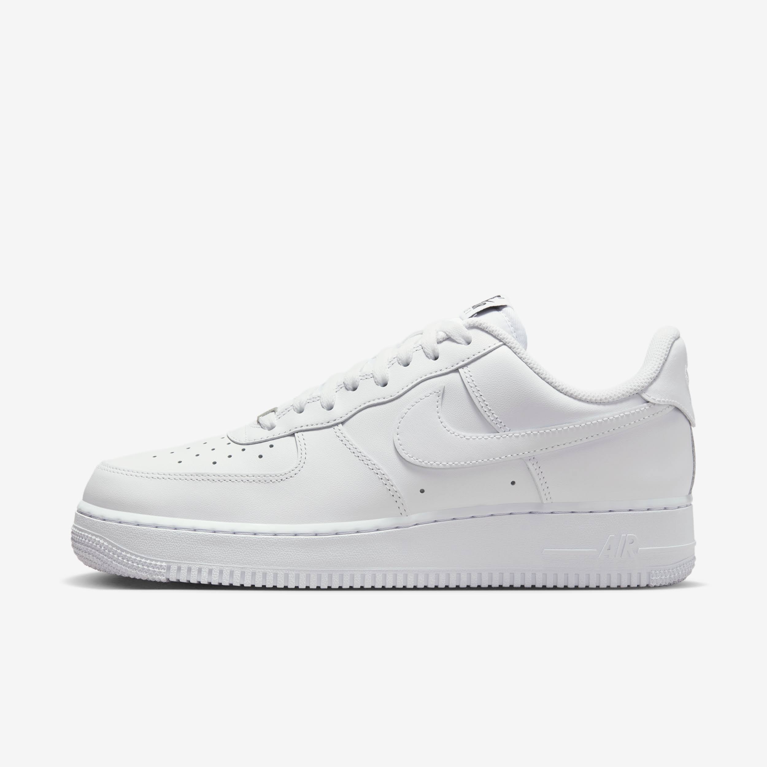 Nike Men s Air Force 1 07 EasyOn