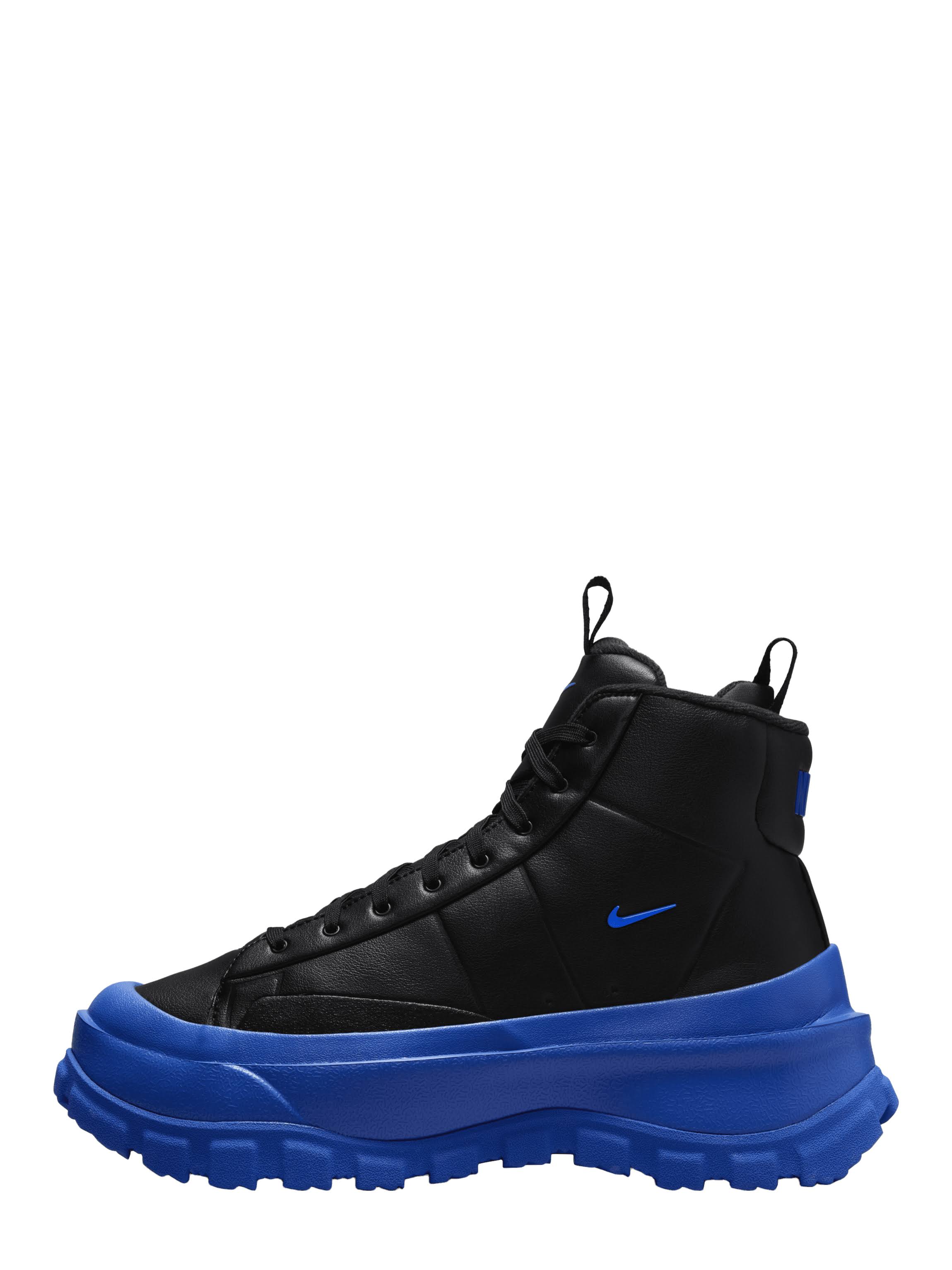 Nike Women s Blazer Roam Mid