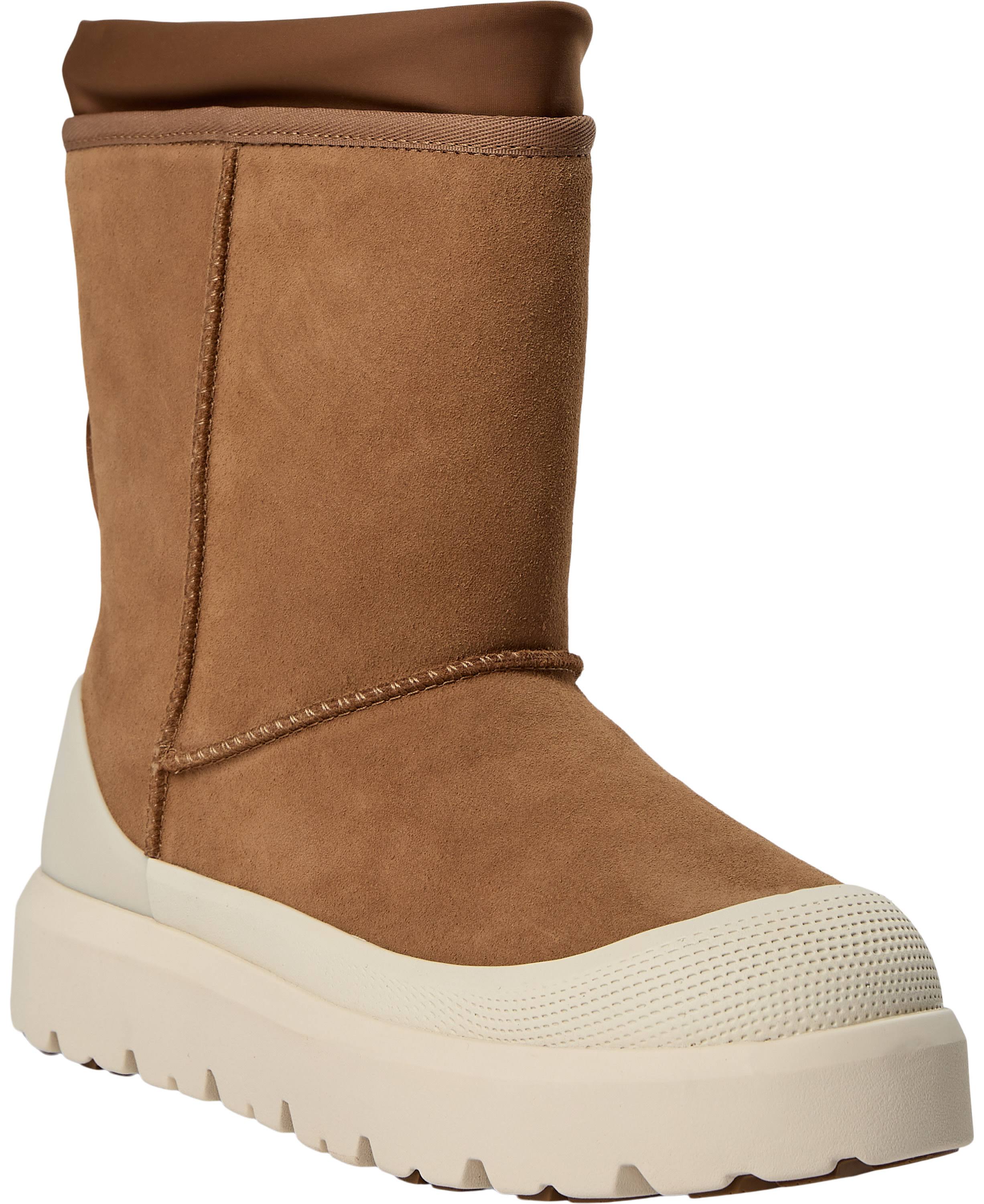UGG Classic Short Weather Hybrid