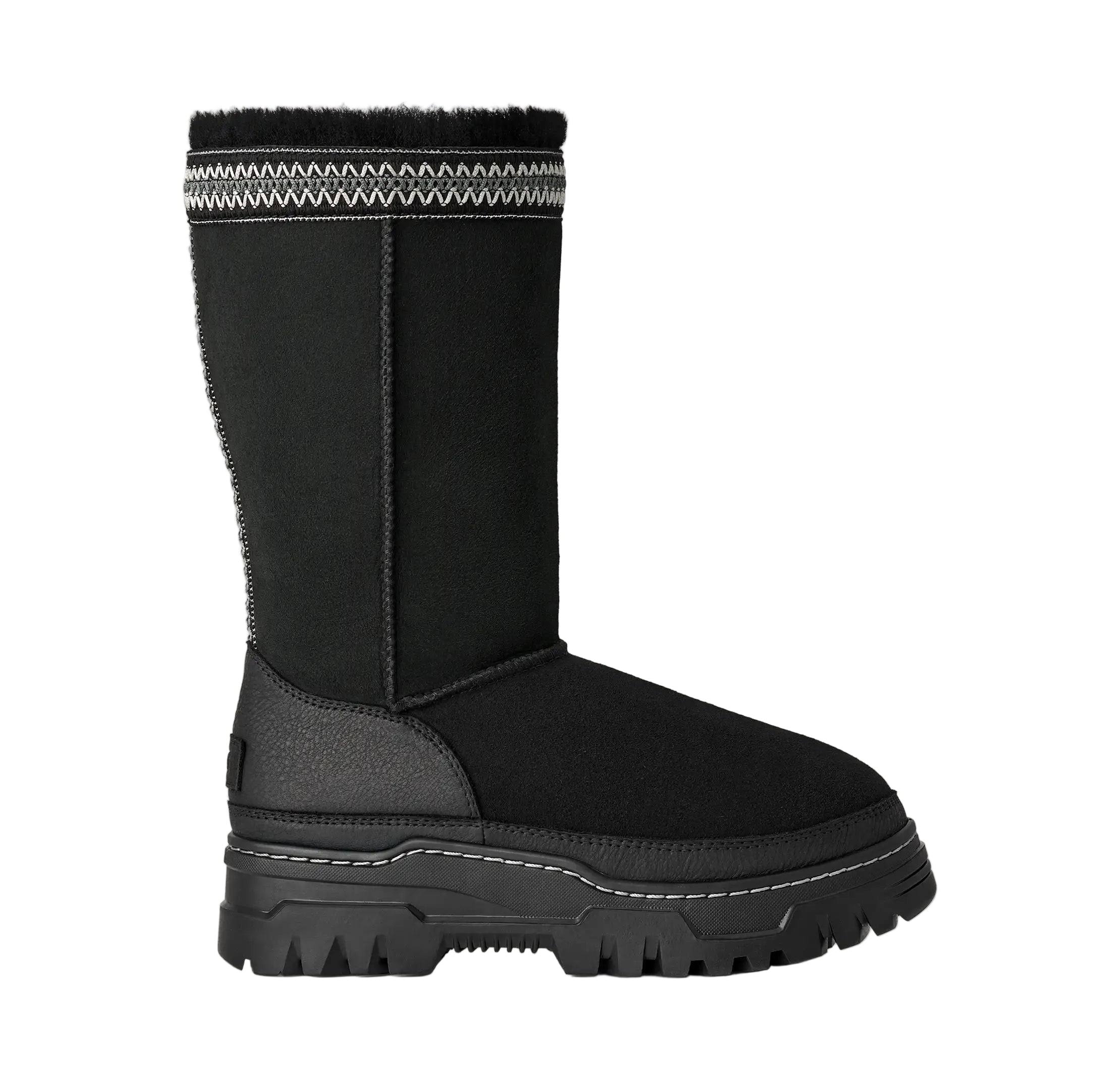 UGG Women s Classic Tall TrailGazer