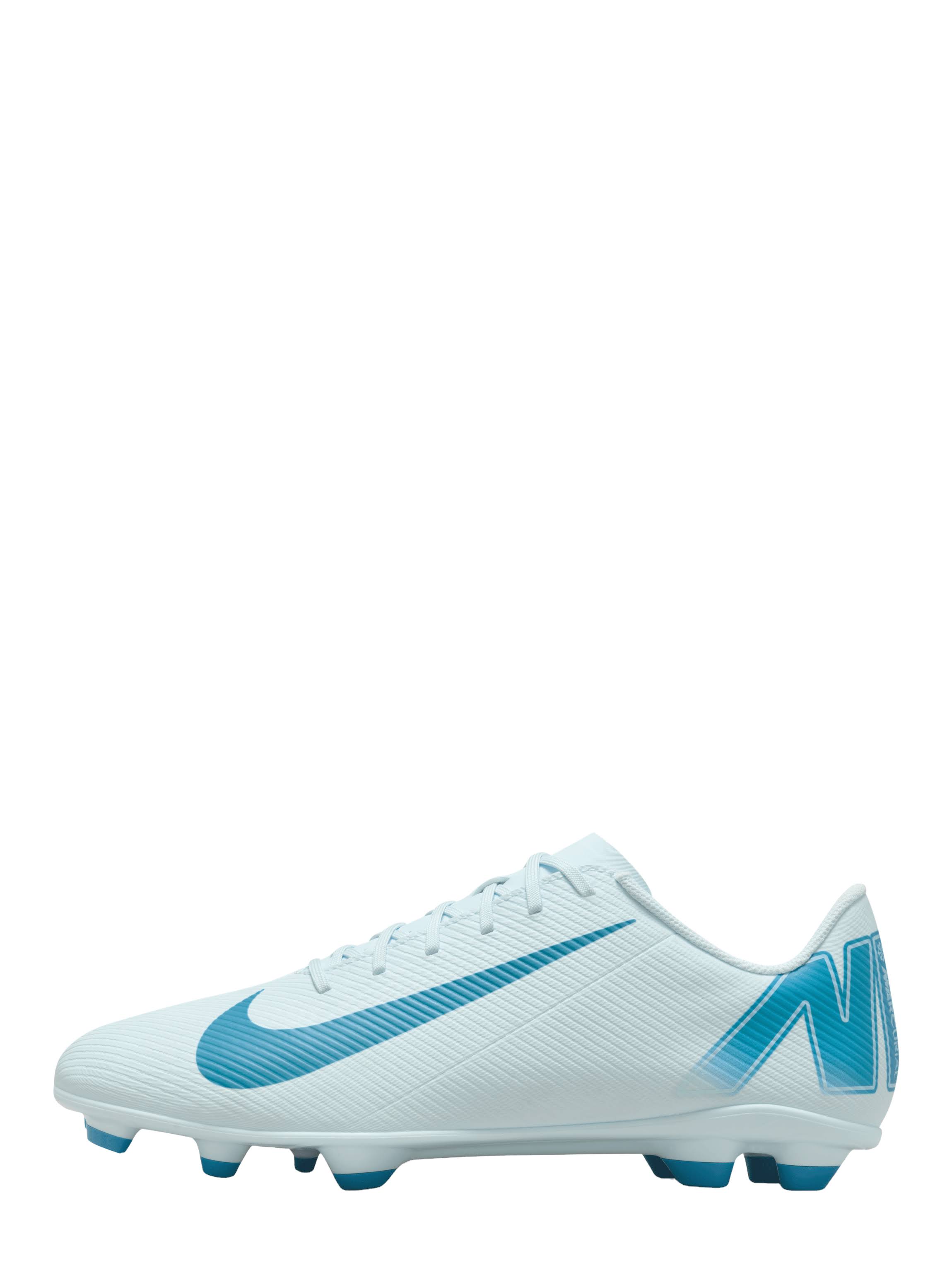 Nike Men s Mercurial Vapor 16 Club Soccer Shoes