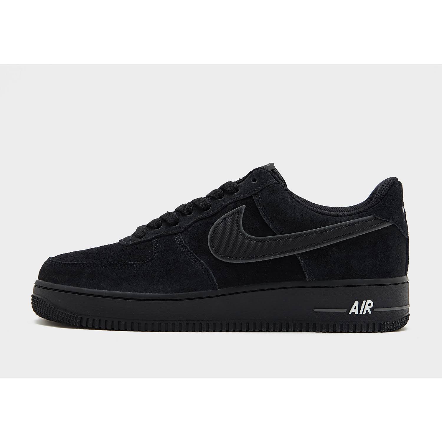 Nike Men s Air Force 1 07 LV8 Casual Shoes